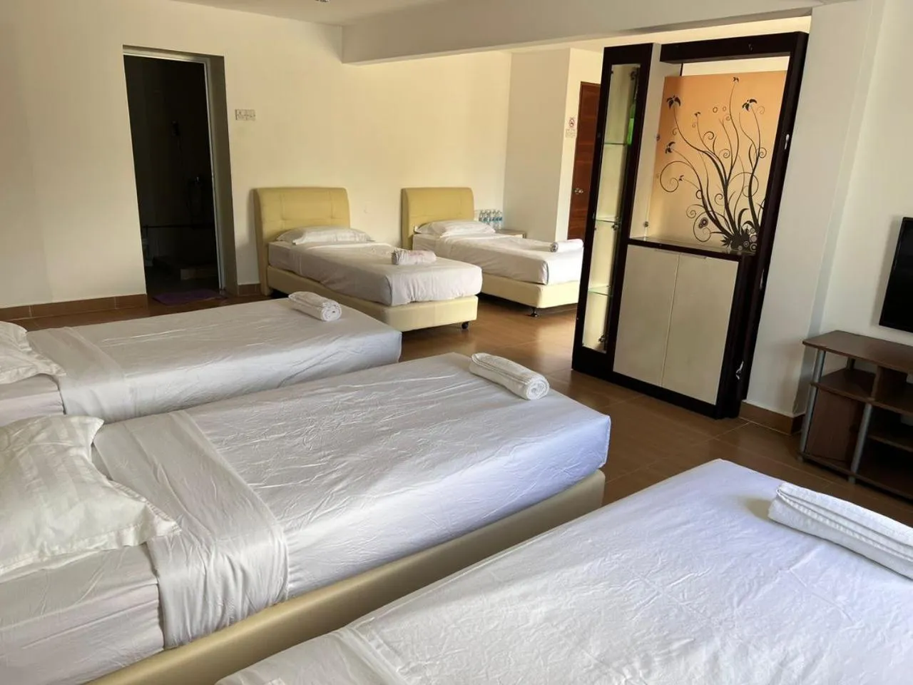 Bed in Dear Dino Villa Cameron Highlands