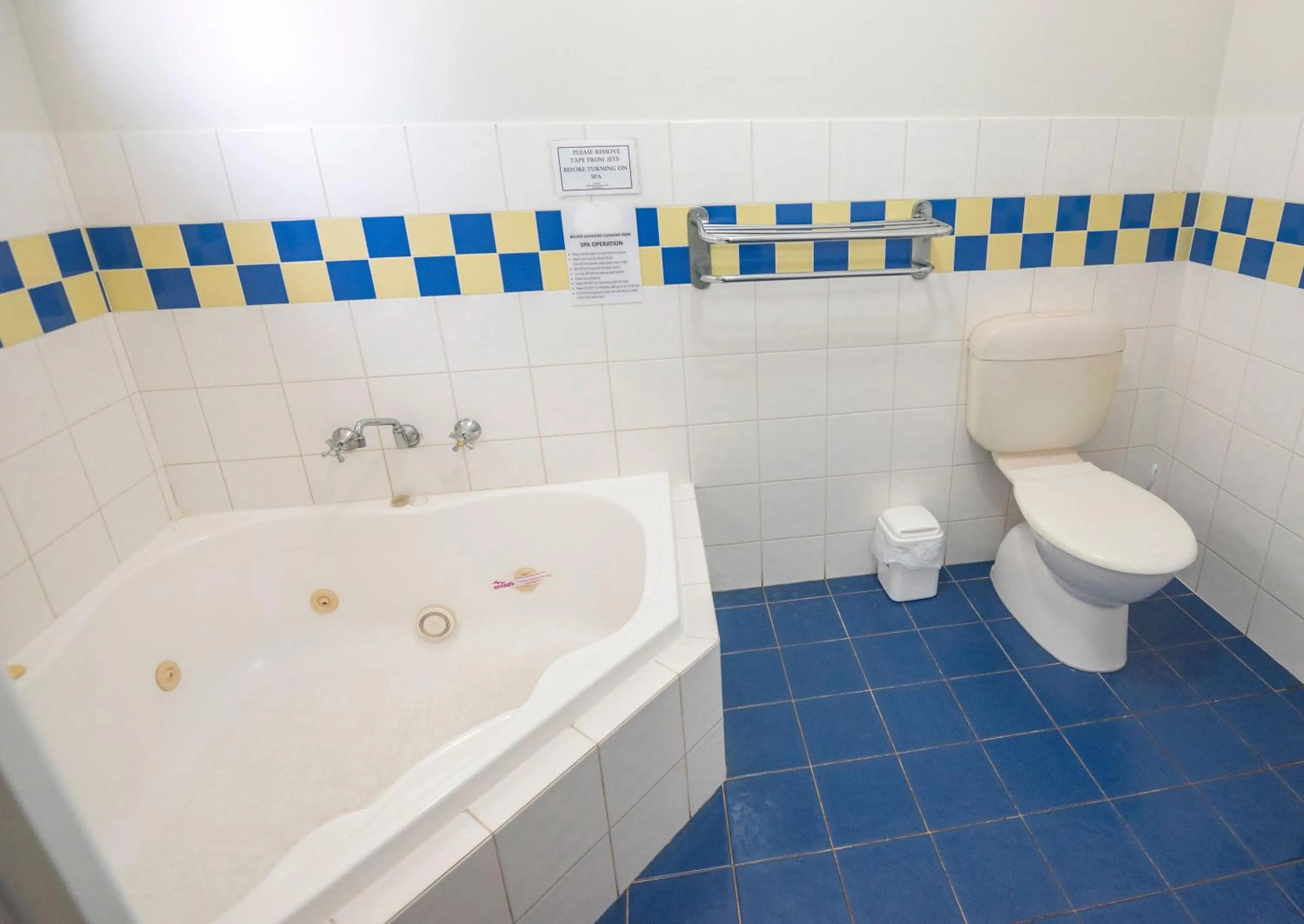 Toilet in Belair Gardens Caravan Park