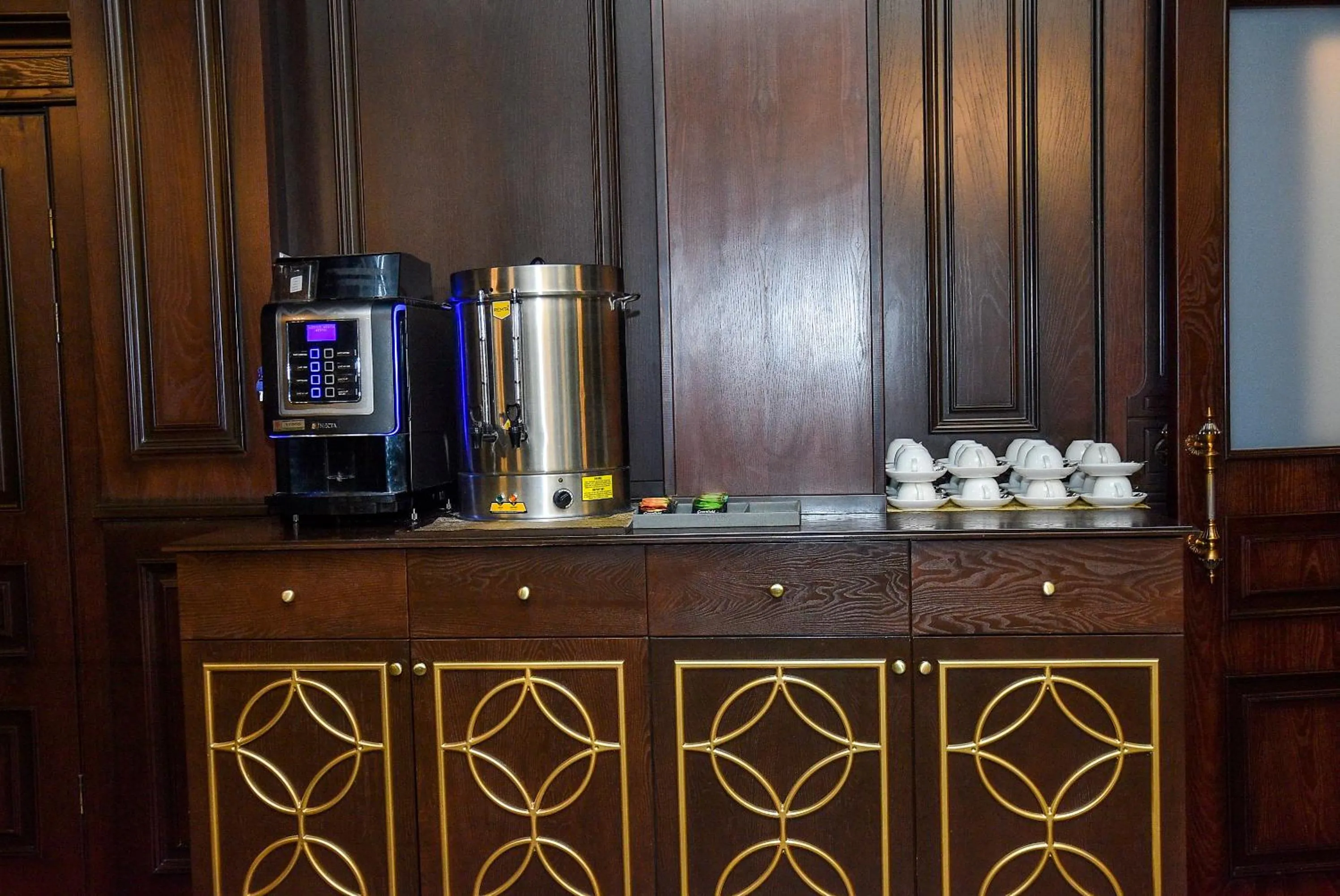 Restaurant/places to eat in Ramada by Wyndham Turkistan