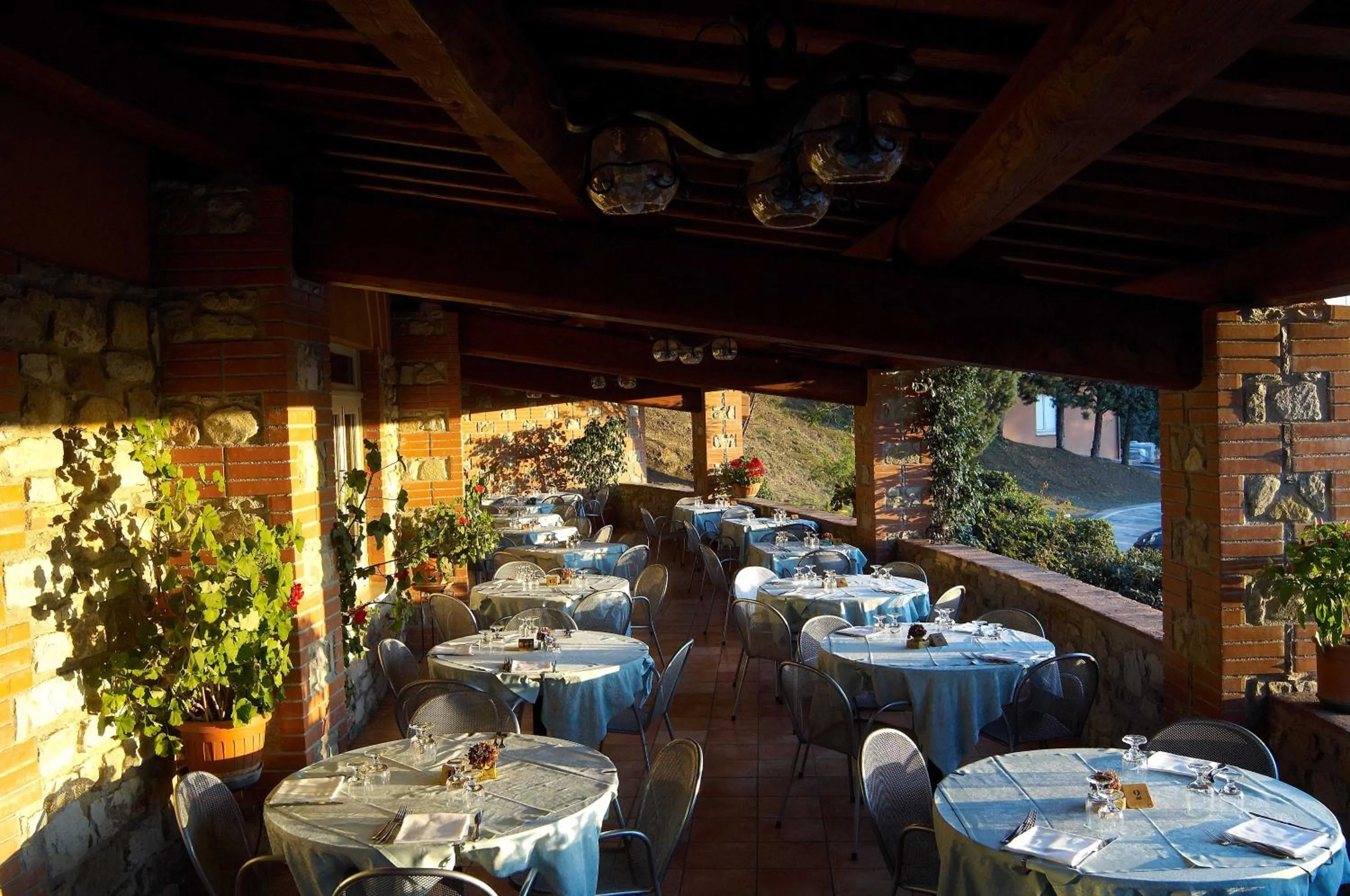 Restaurant/places to eat in Hotel Ristorante Il Gabbiano