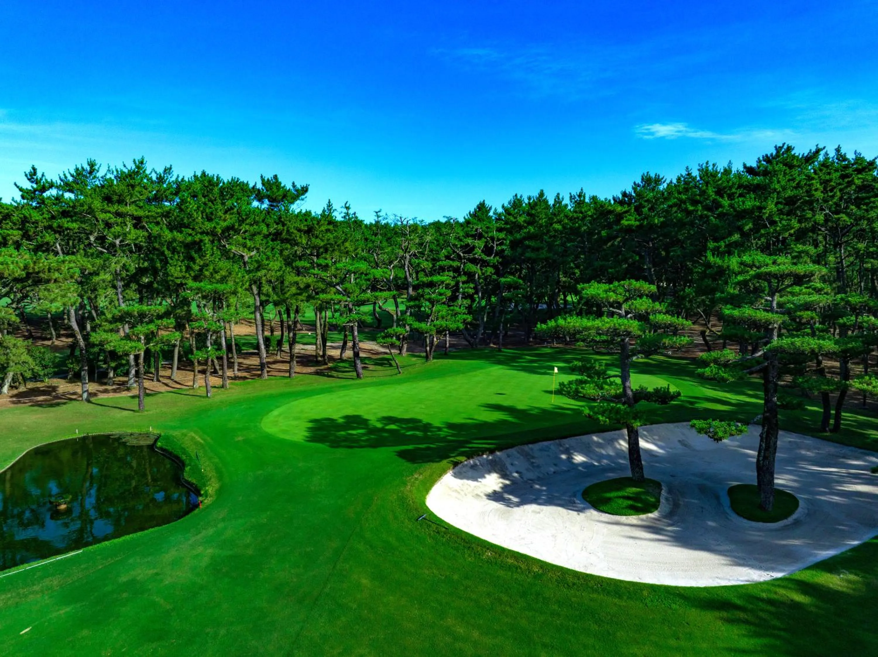 Golfcourse in Luxze Hitotsuba/Cottage Himuka