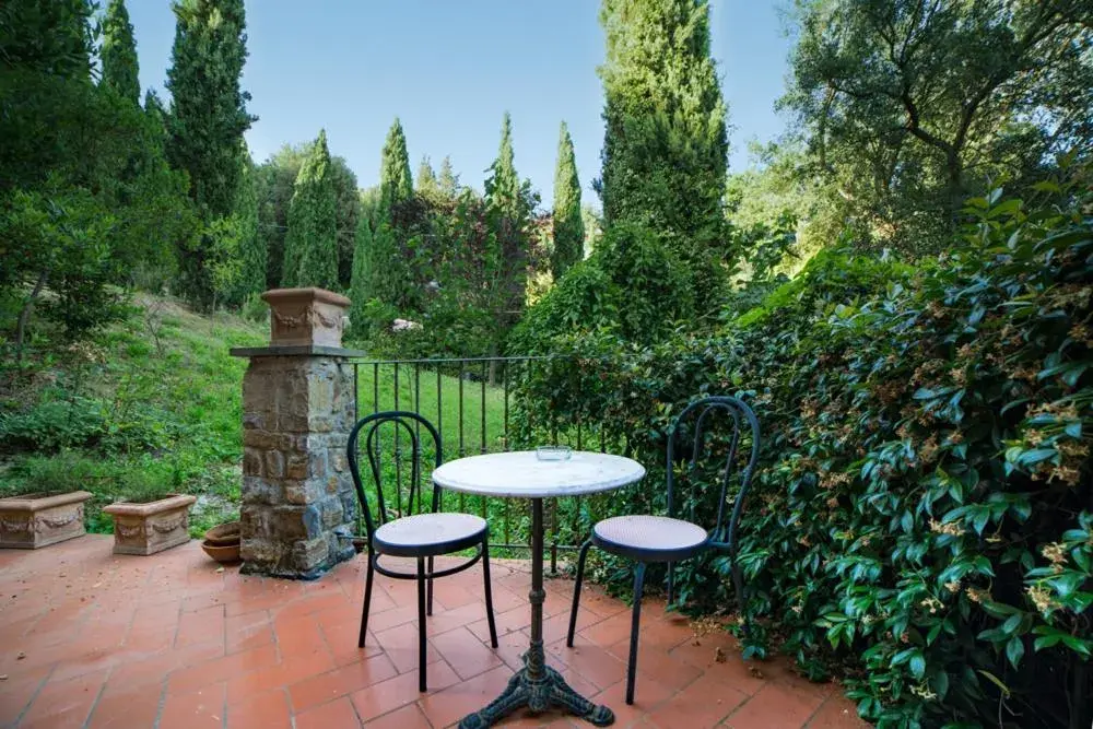 Small Double Room with Patio - single occupancy in Villa La Malva Small Double Room with Patio - single occupancy in Villa La Malva
