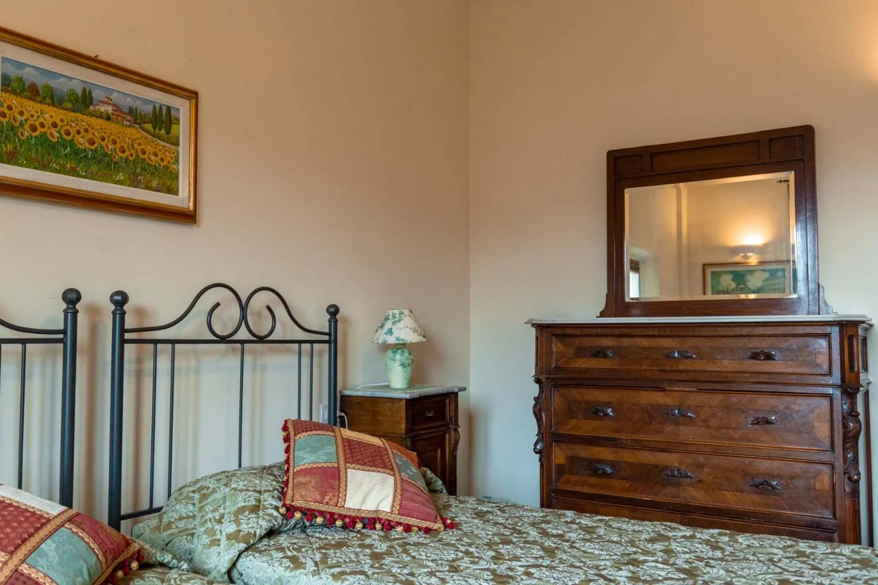 Bed in Villa La Malva