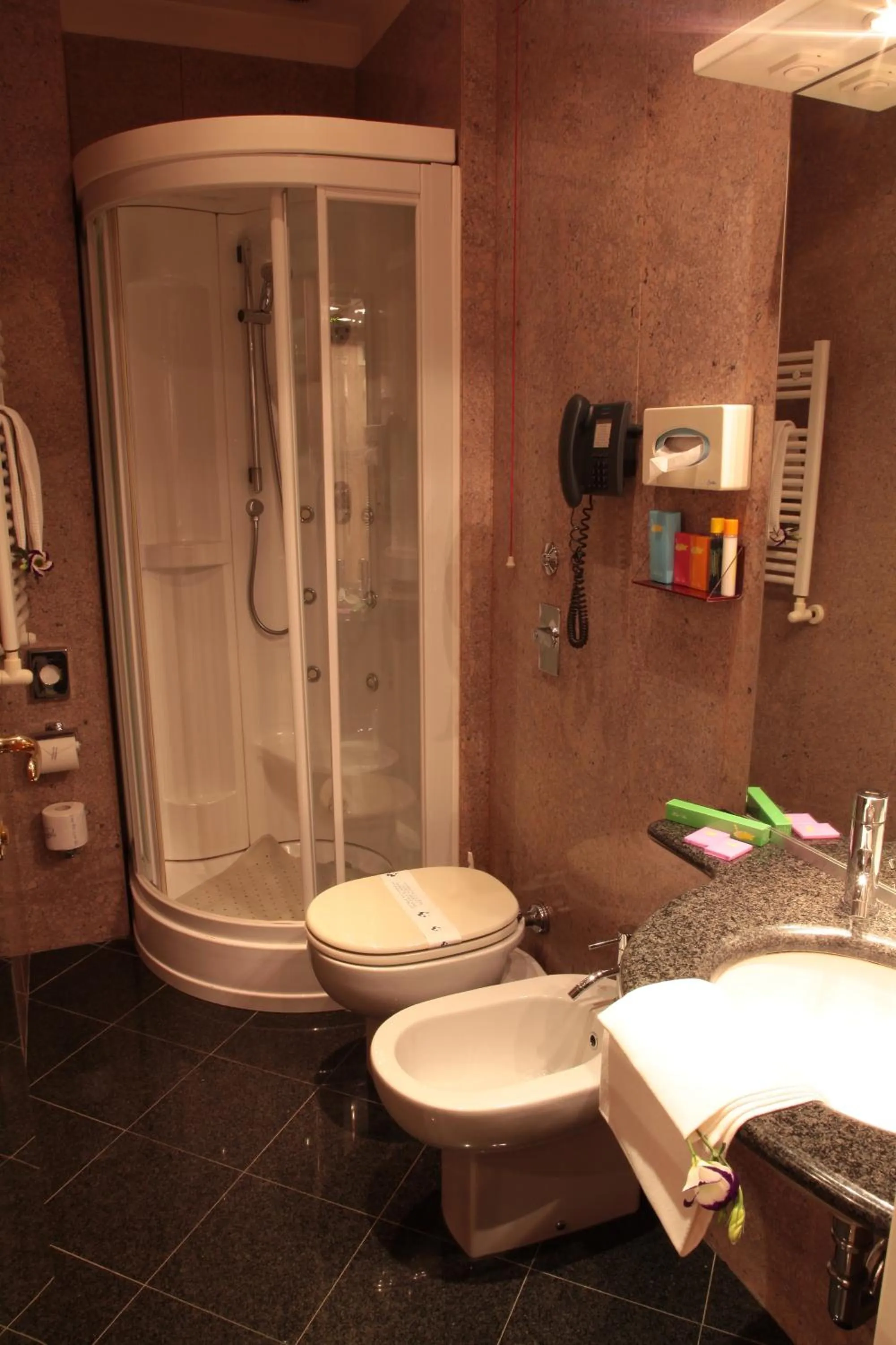 Bathroom in Hotel Star