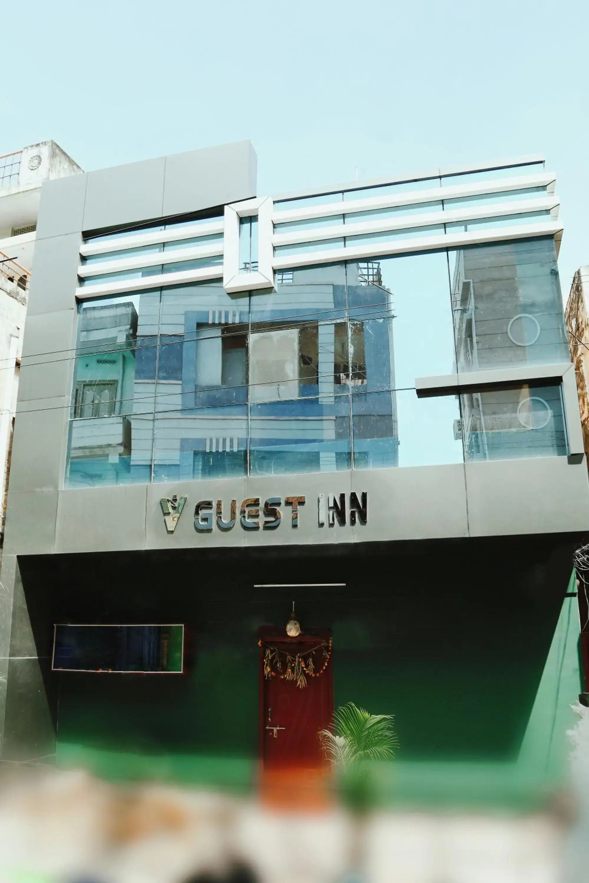 Spot On V GUST IN Spot On V GUST IN