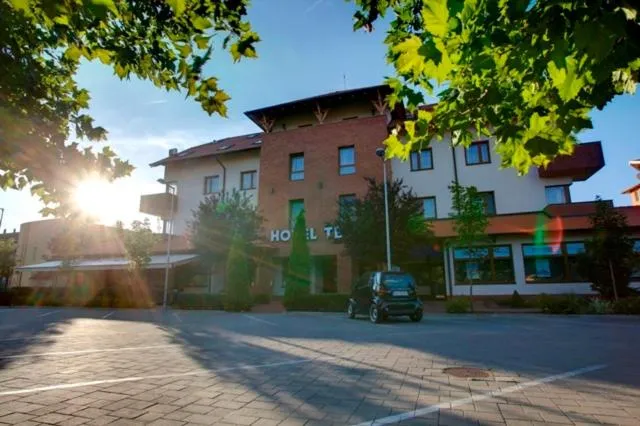 Facade/entrance in Hotel Tevel