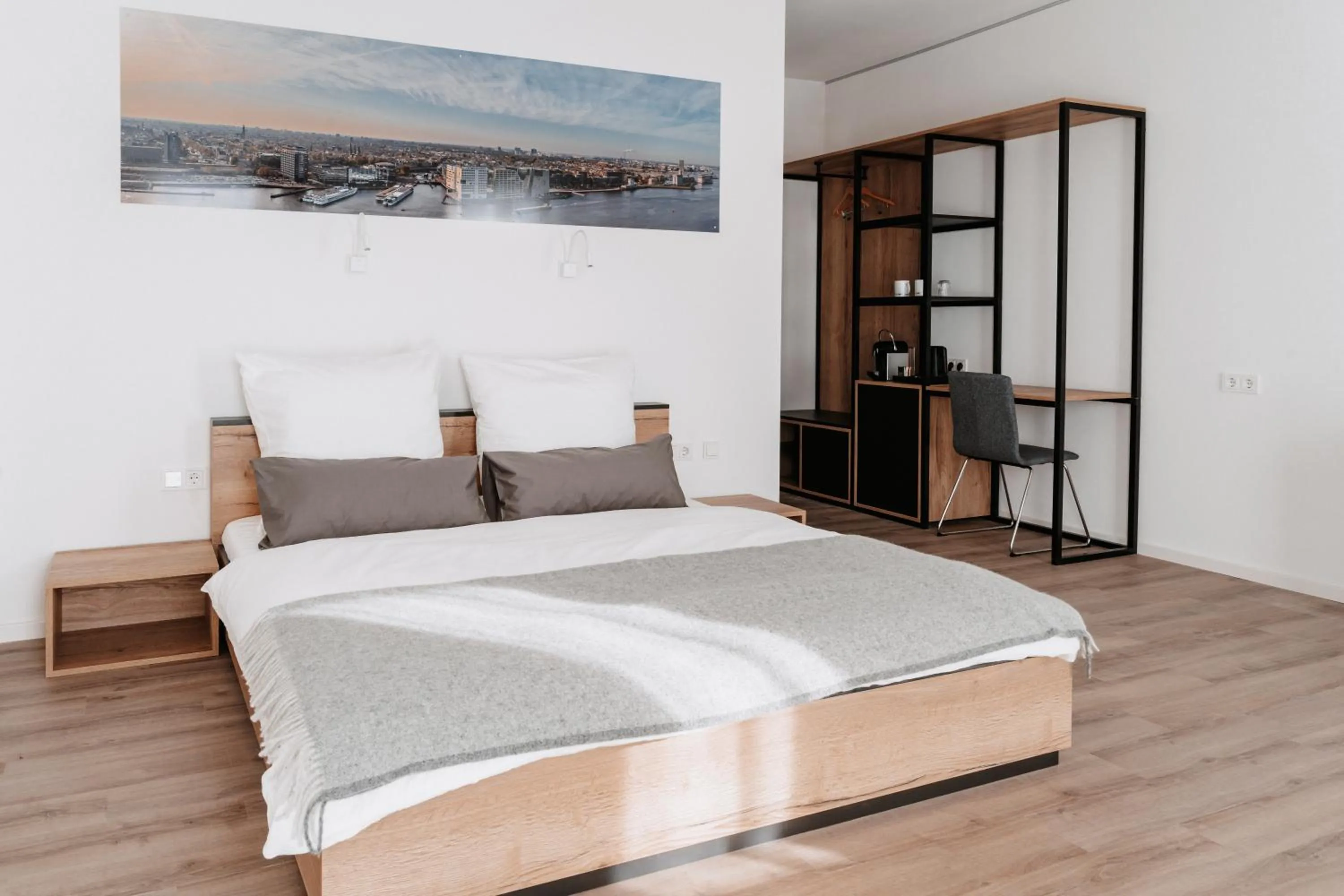 Bed in STEP INN The Fair Hotel