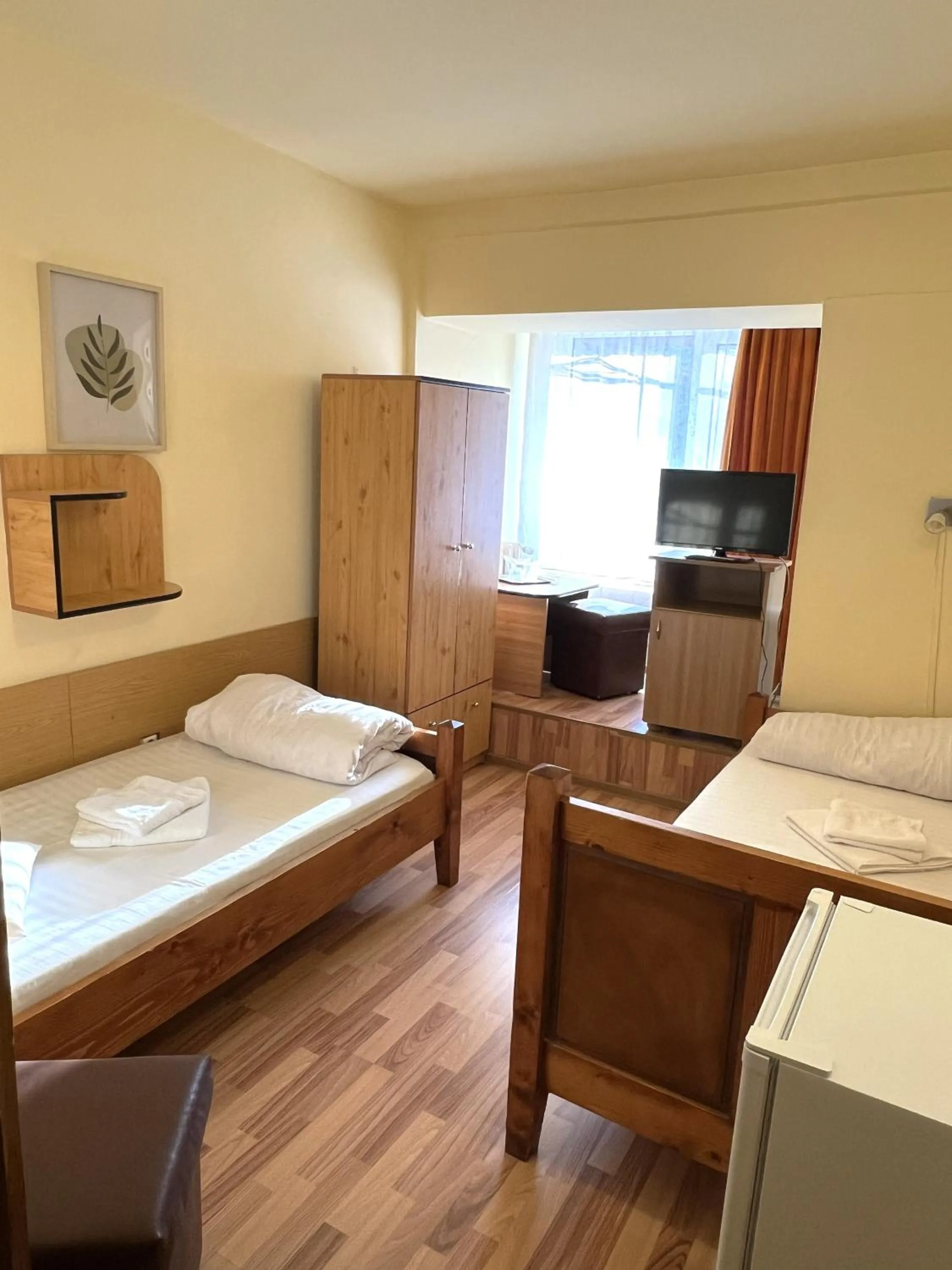 Bed in Hotel Decebal Bistrita