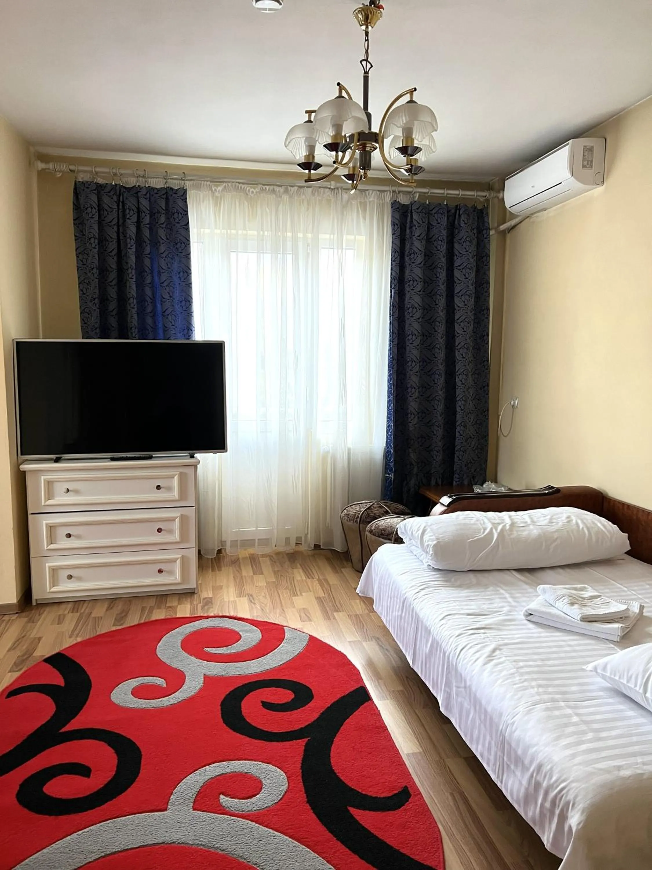 Bed in Hotel Decebal Bistrita