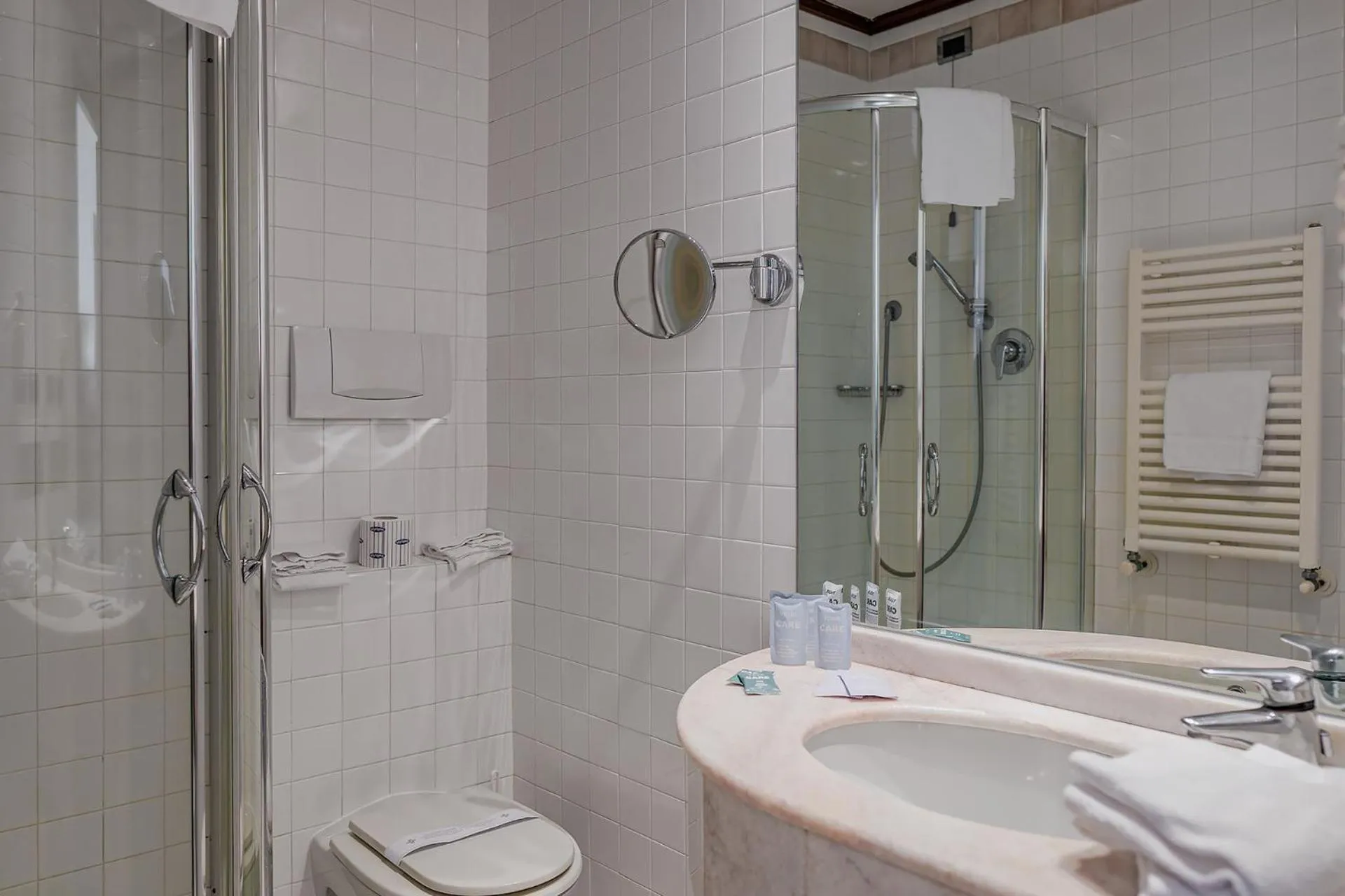 Bathroom in Hotel Tornese - Rooftop Sea View