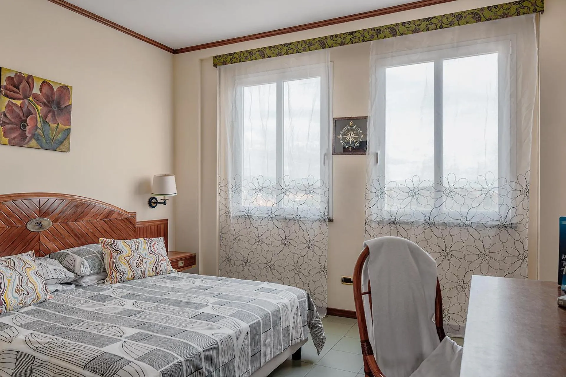 Bedroom, Bed in Hotel Tornese - Rooftop Sea View