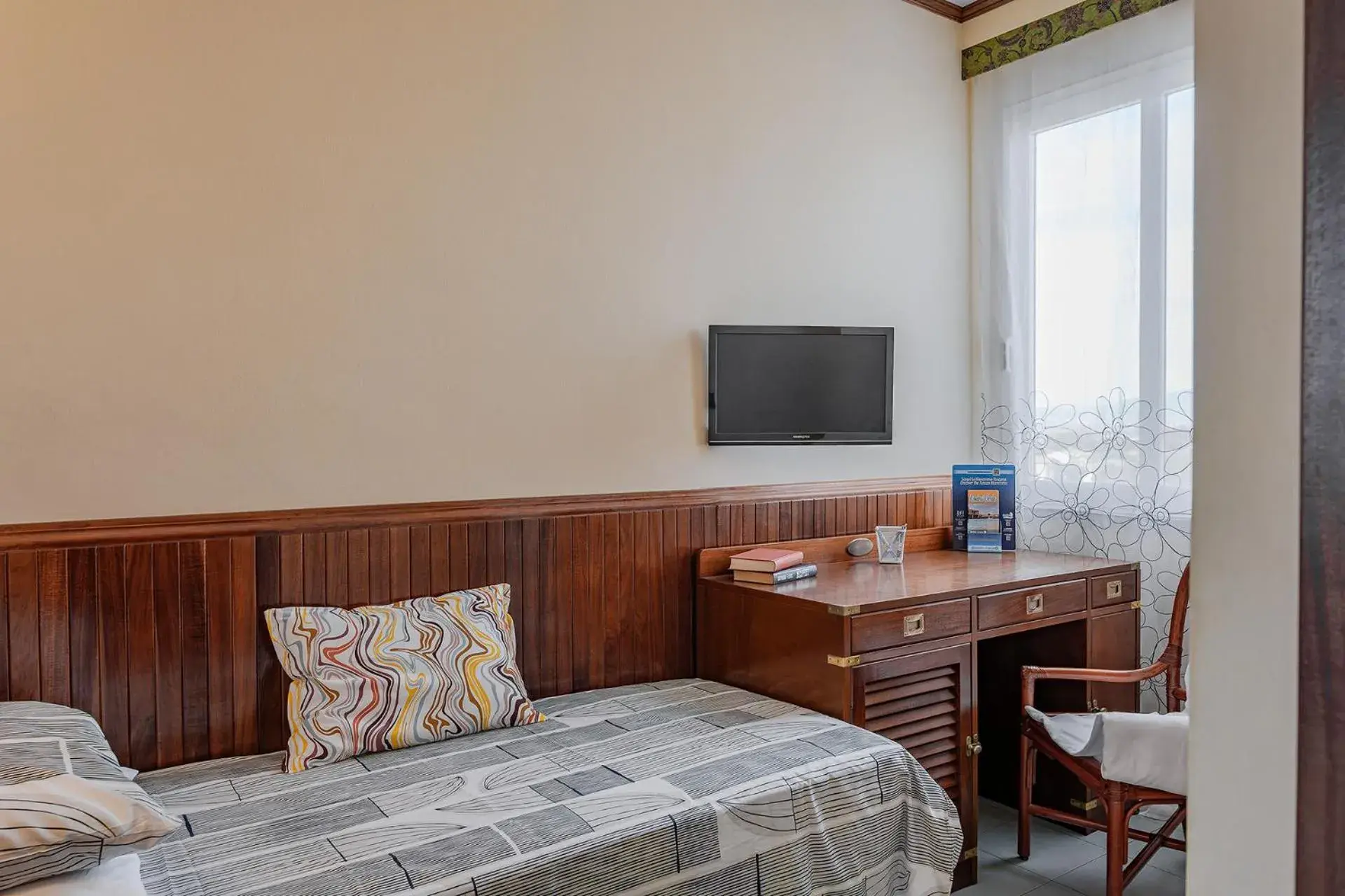 Standard Single Room in Vintage Hotel Tornese - Business & Events Standard Single Room in Vintage Hotel Tornese - Business & Events