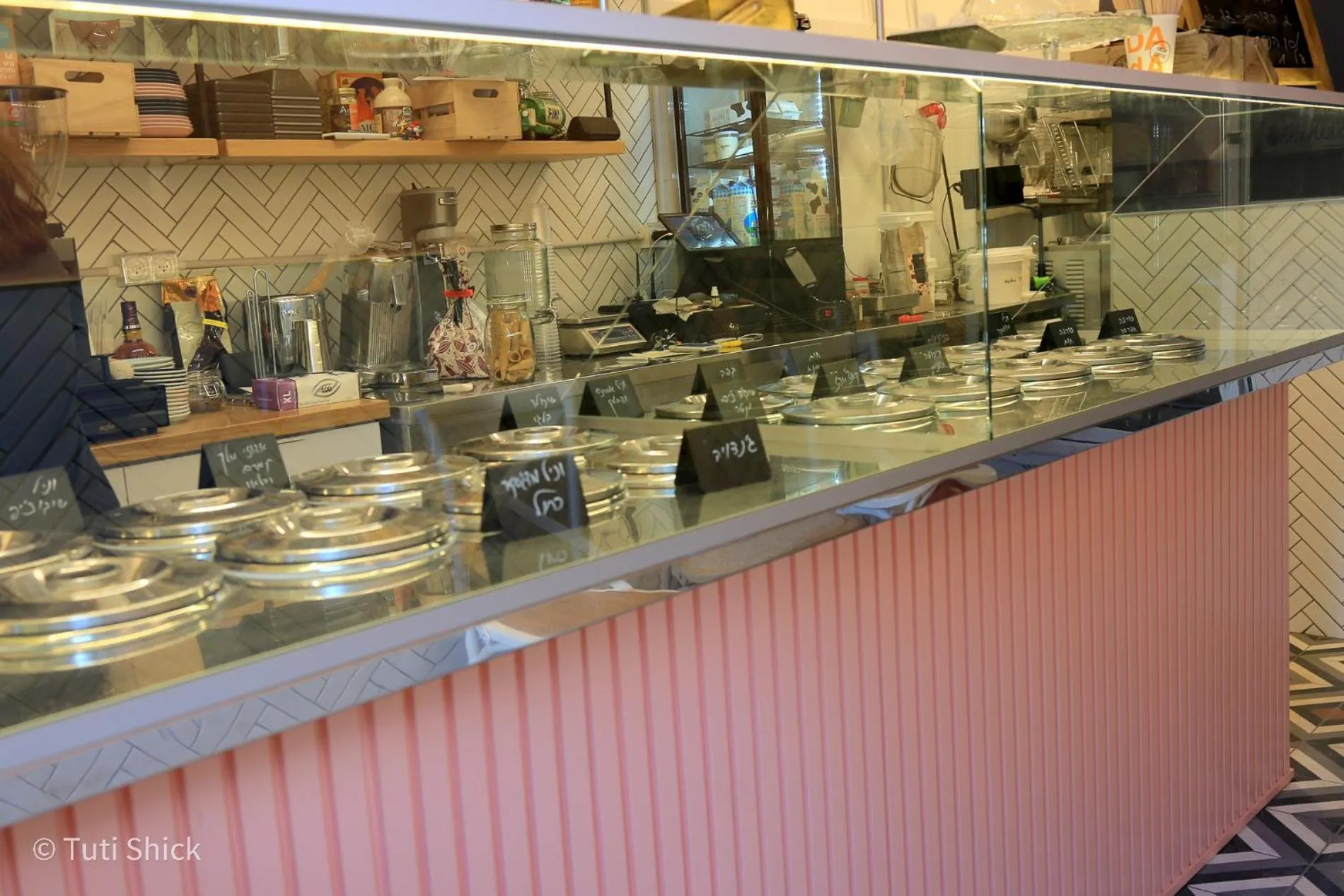 Food and drinks in Mandara - Country Lodging