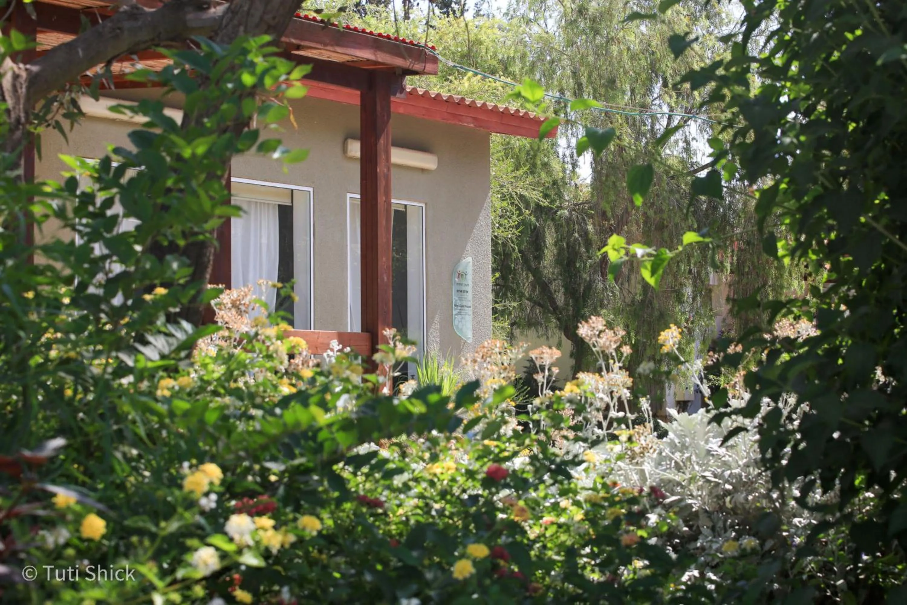 Property building in Mandara - Country Lodging