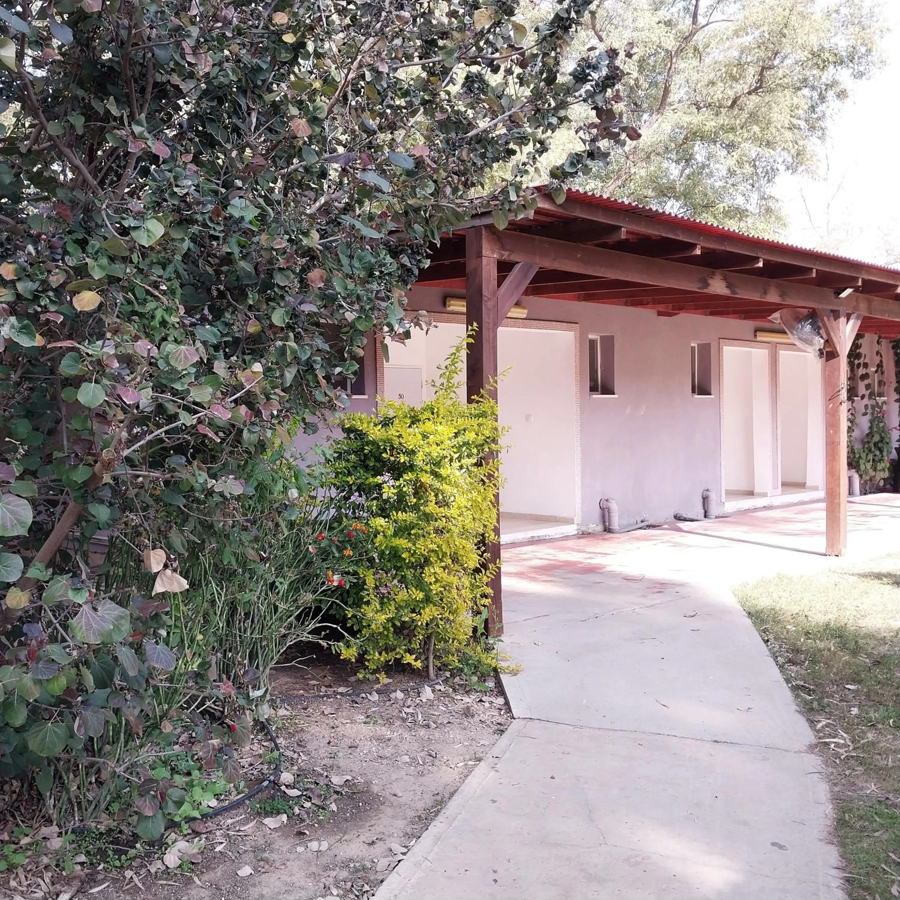 Garden in Mandara - Country Lodging