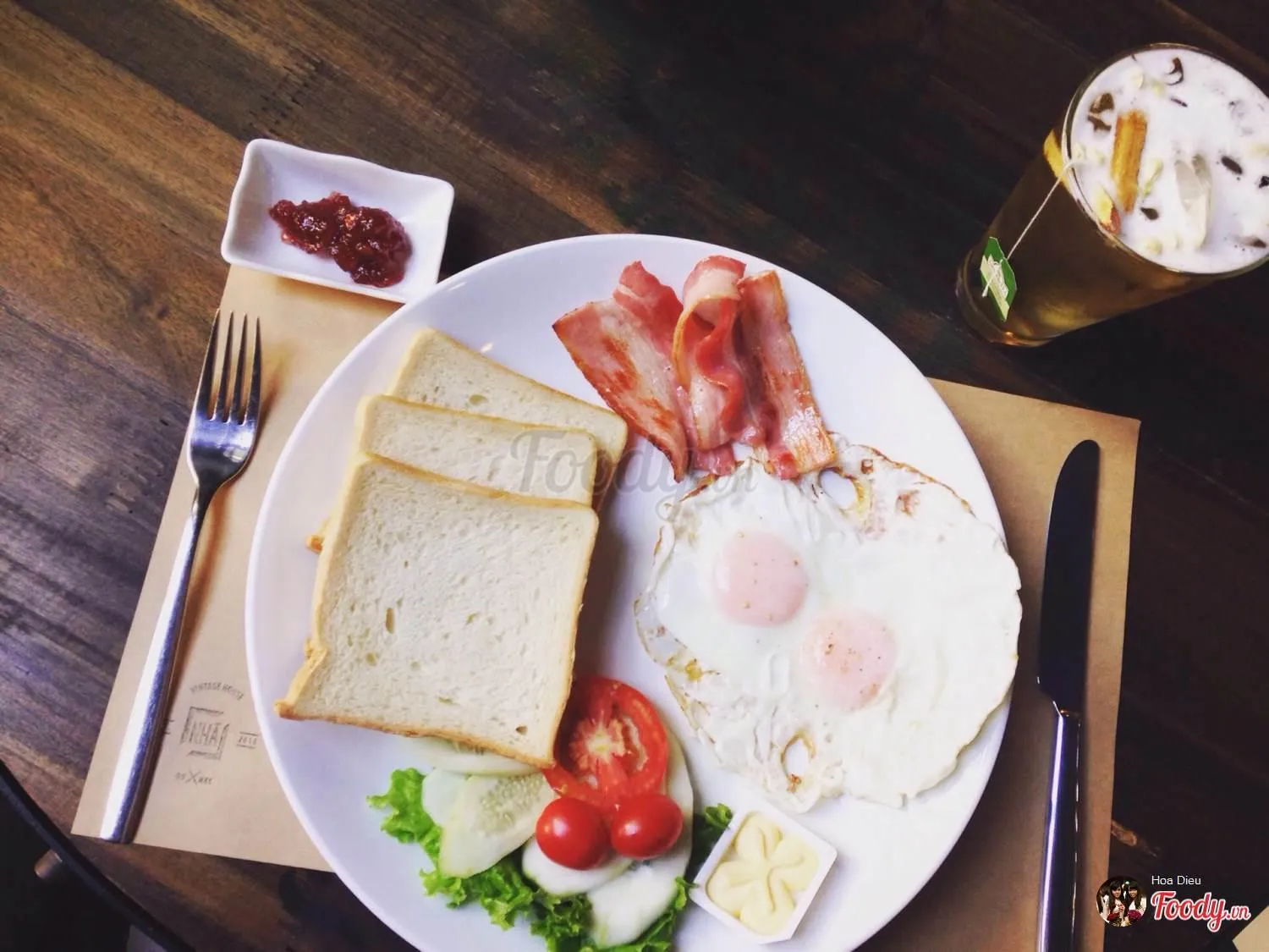 Food and drinks in Huong Cang Sea View Hotel