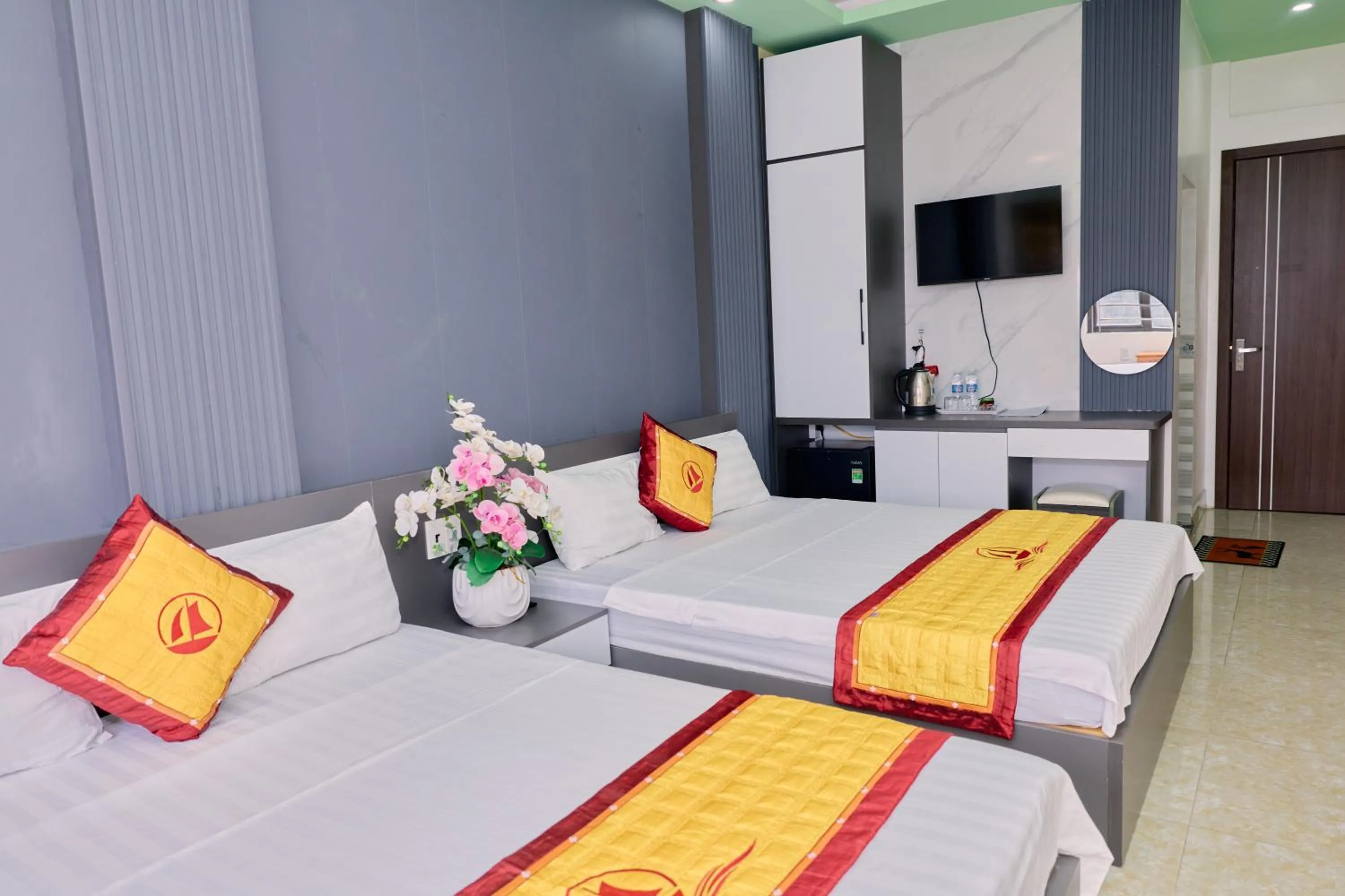 Bed in Huong Cang Sea View Hotel