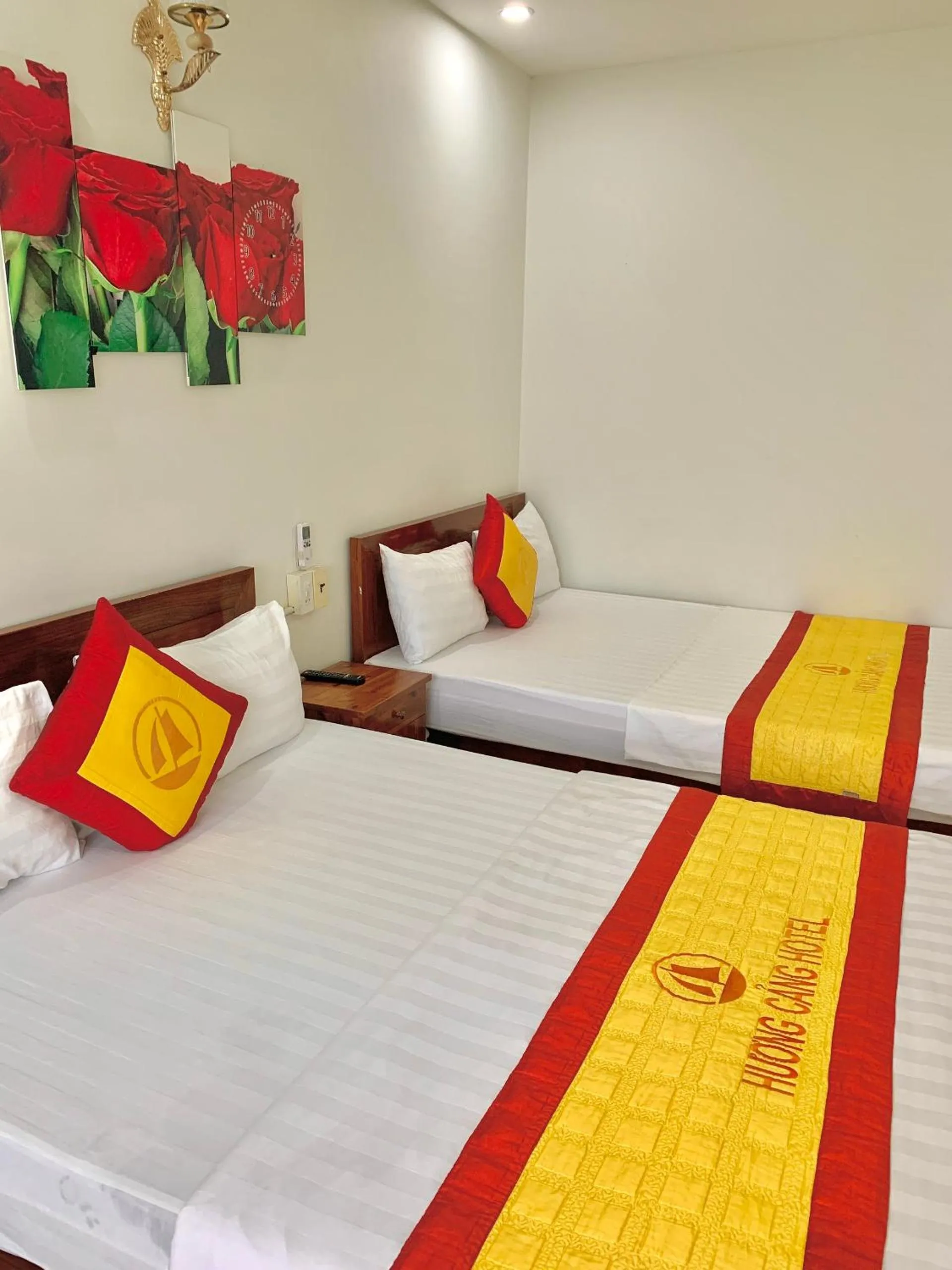 Bed in Huong Cang Sea View Hotel