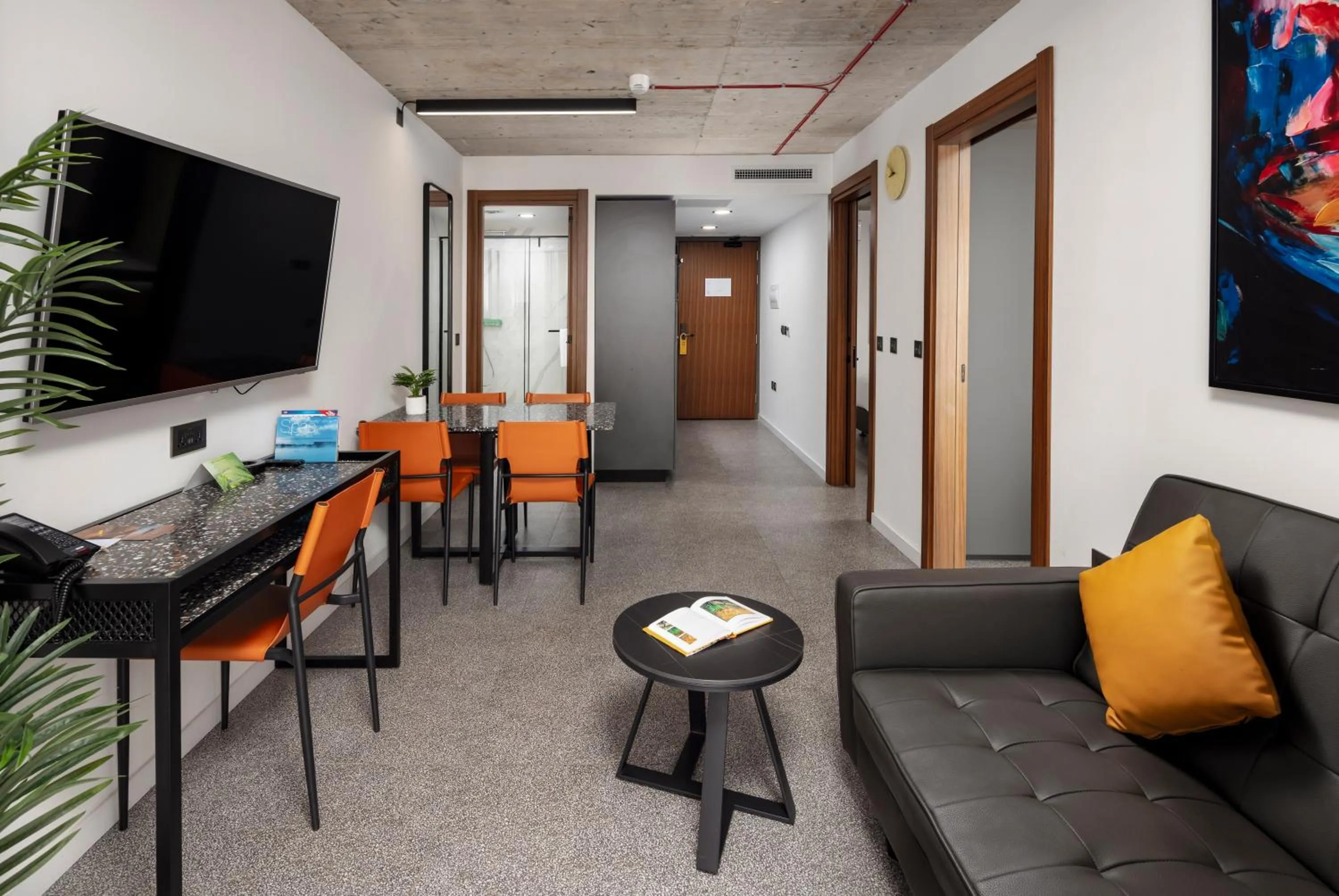 TV and multimedia in Grands Suites Hotel and Spa Sliema