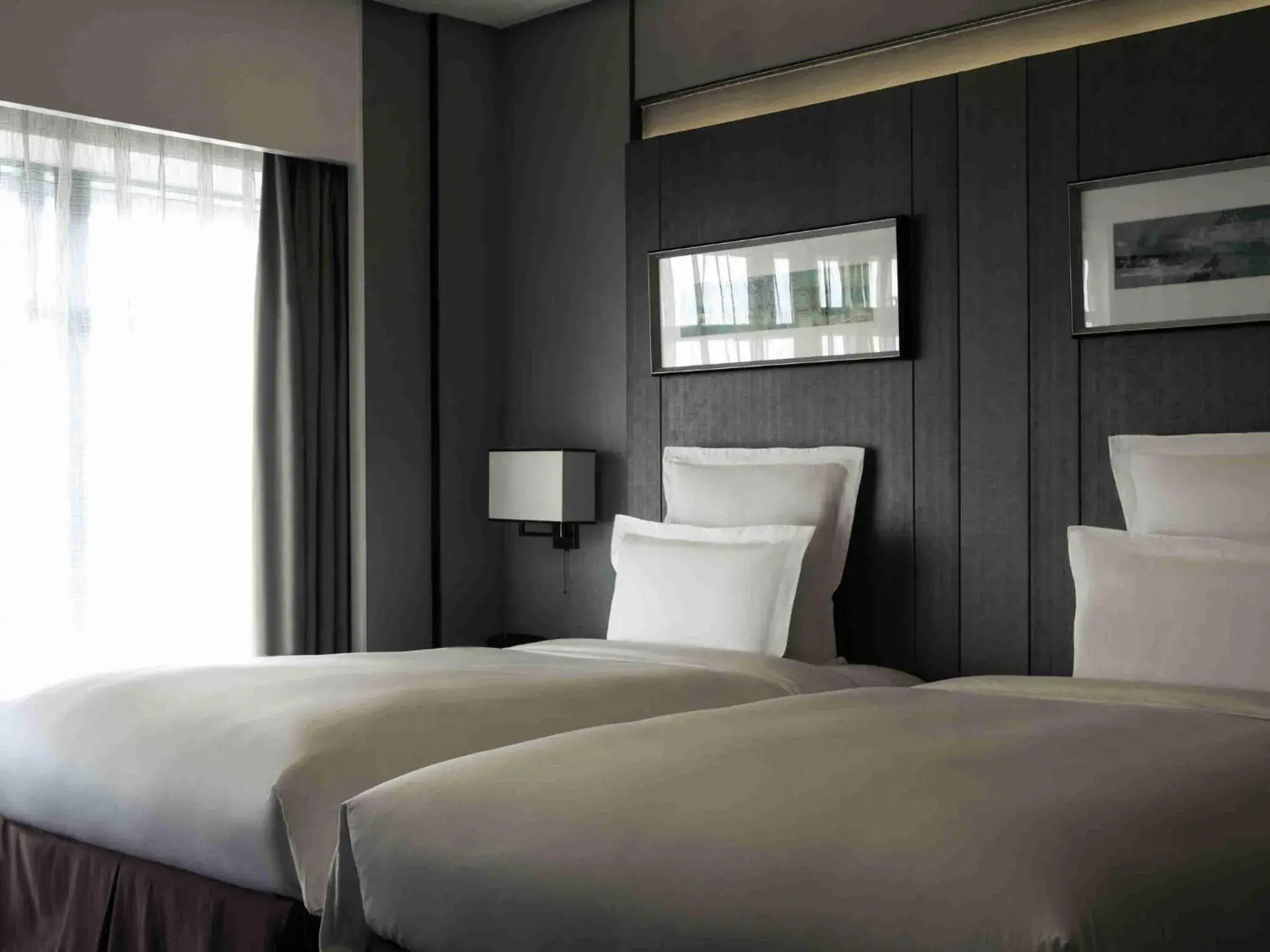 Executive Twin Room with Executive Lounge Access in Pullman Shanghai Xuhui Executive Twin Room with Executive Lounge Access in Pullman Shanghai Xuhui