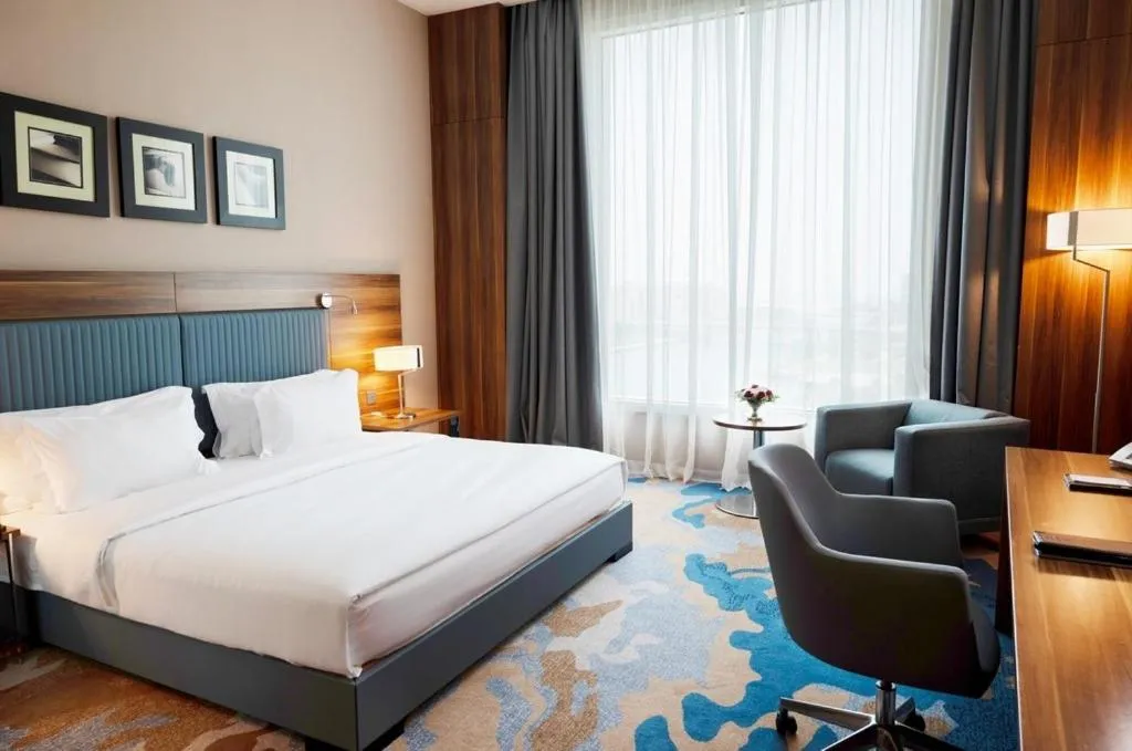 Photo of the whole room, Bed in Bay La Sun Hotel and Marina - Emaar King Abdullah Economic City