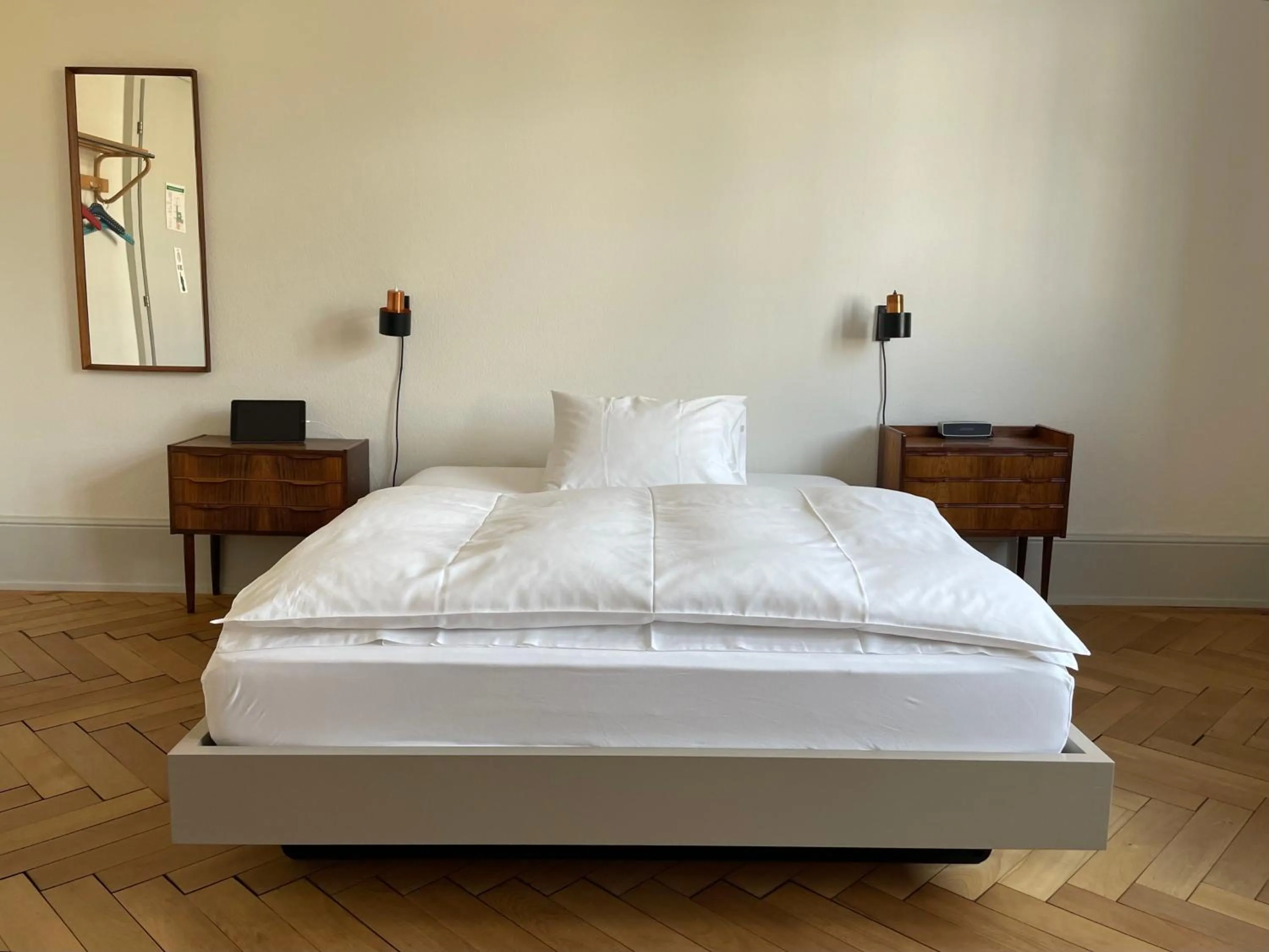 Bed in Militärkantine St. Gallen