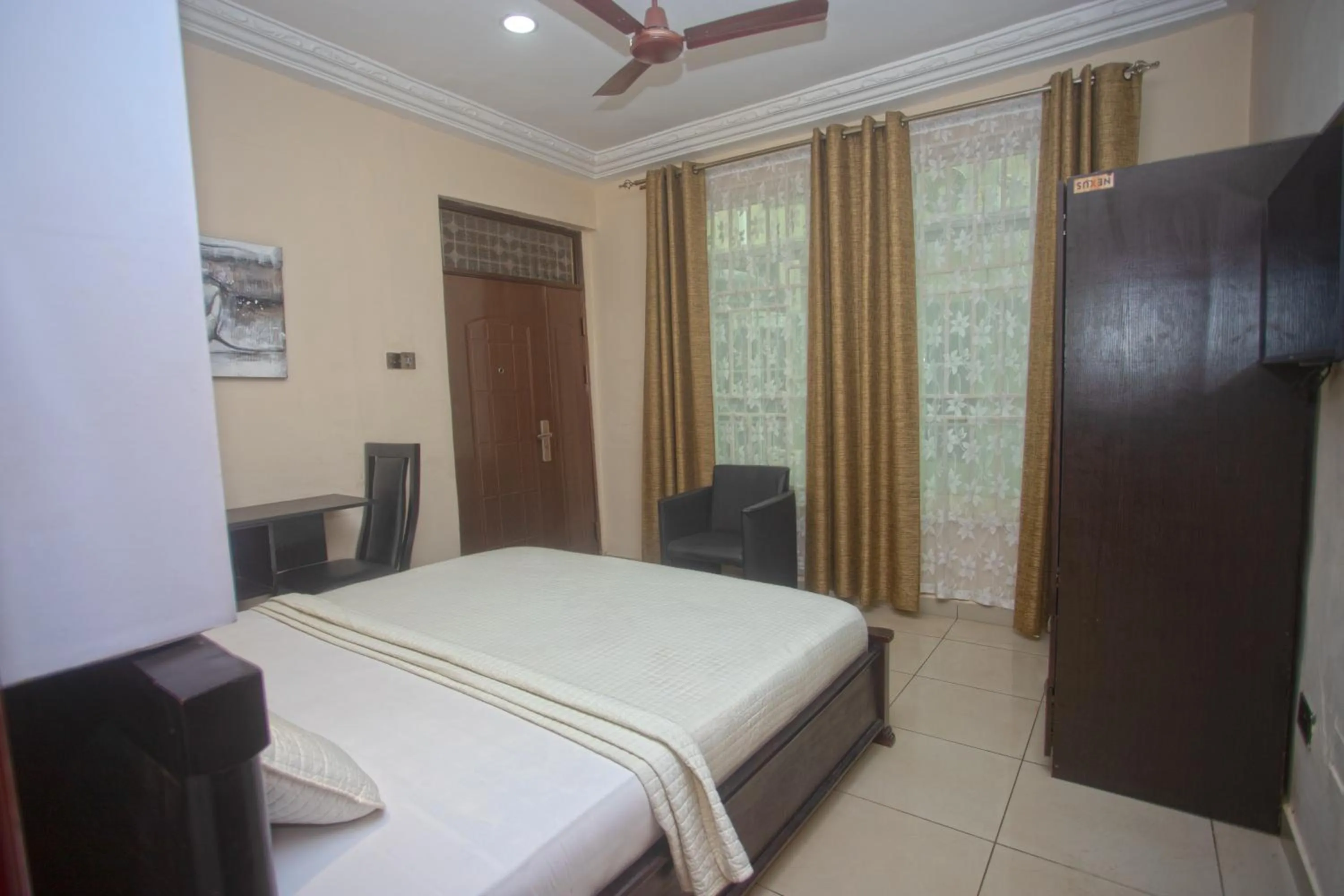 TV and multimedia, Bed in Labev Hotel