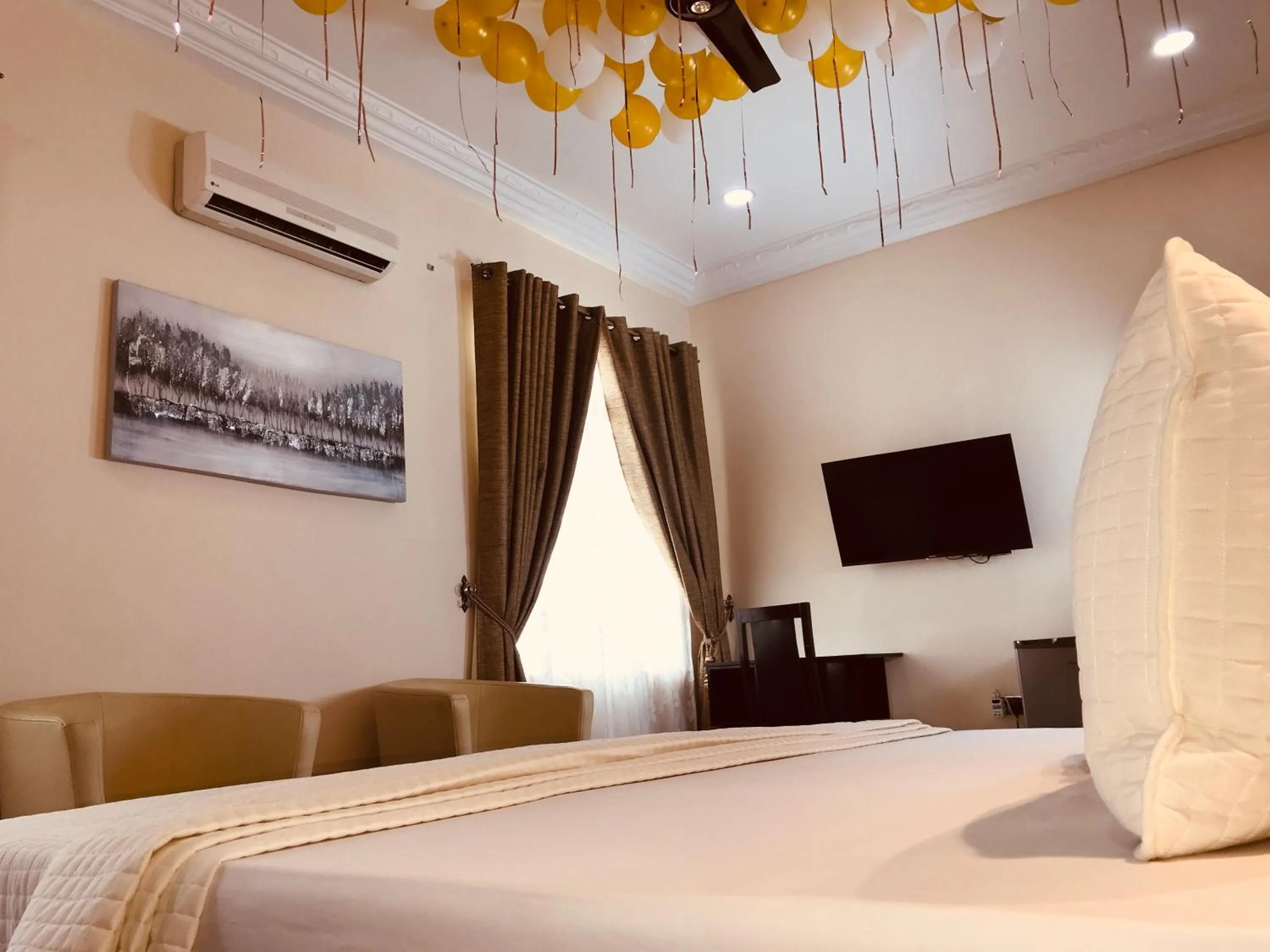 Bedroom, Bed in Labev Hotel