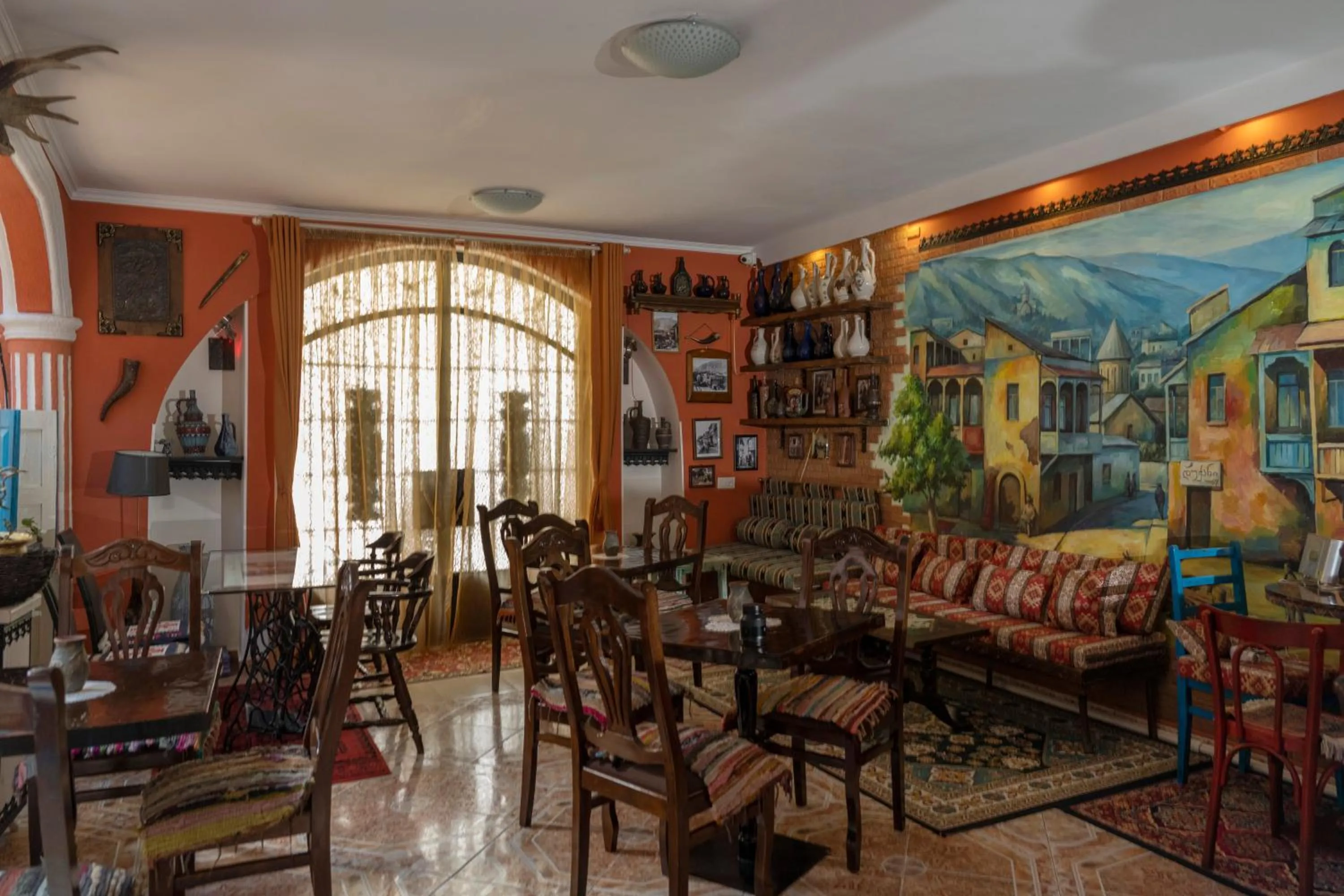 Communal lounge/ TV room in Elia Boutique Hostel & Apart-Hotel