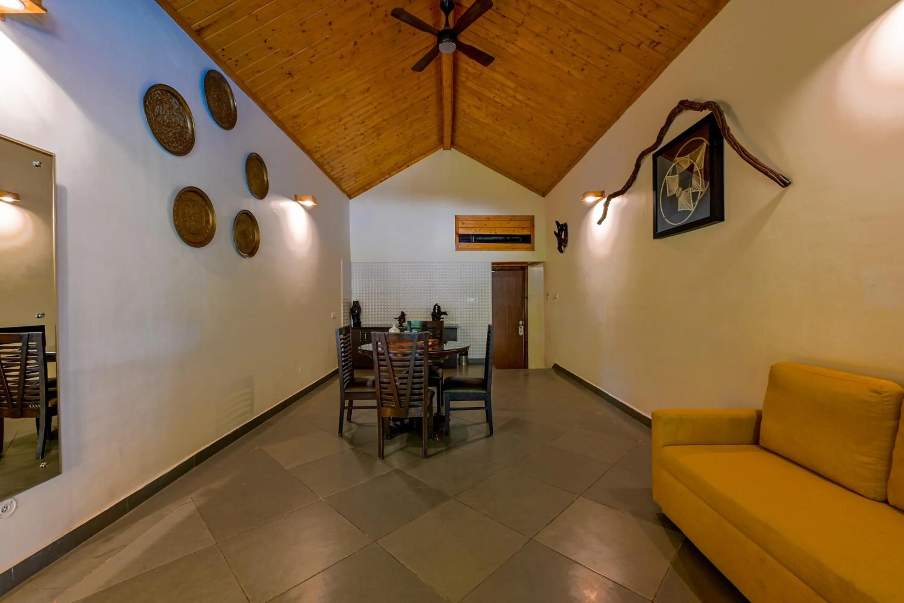 Living room in Tarangi Resort and Spa