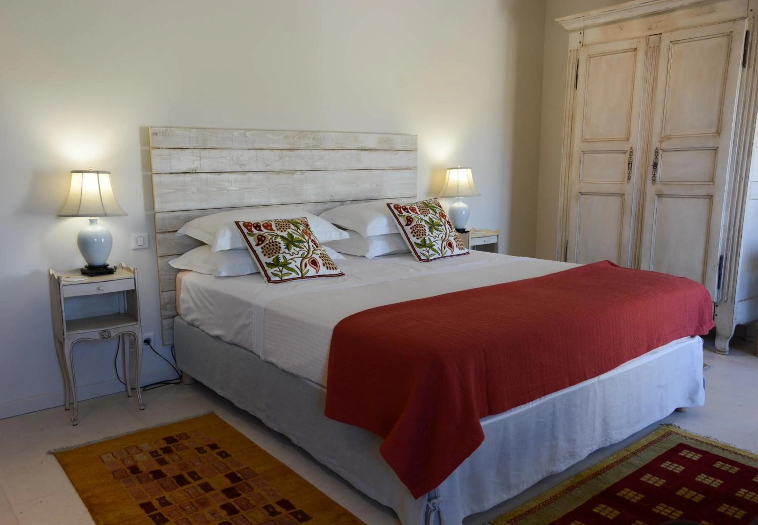 Bedroom, Bed in La Bastide Neuve