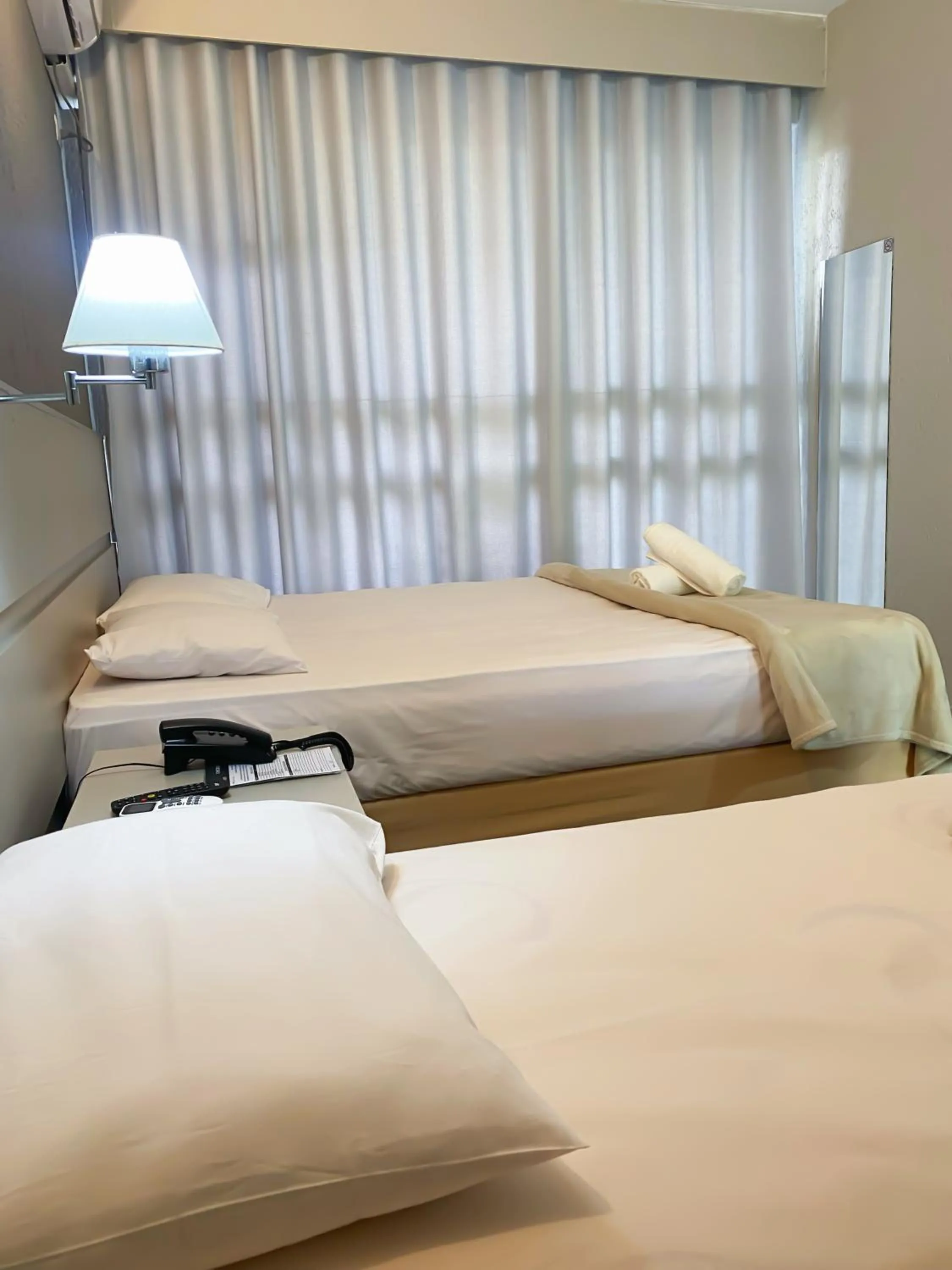 Bedroom, Bed in Park Hotel Modelo