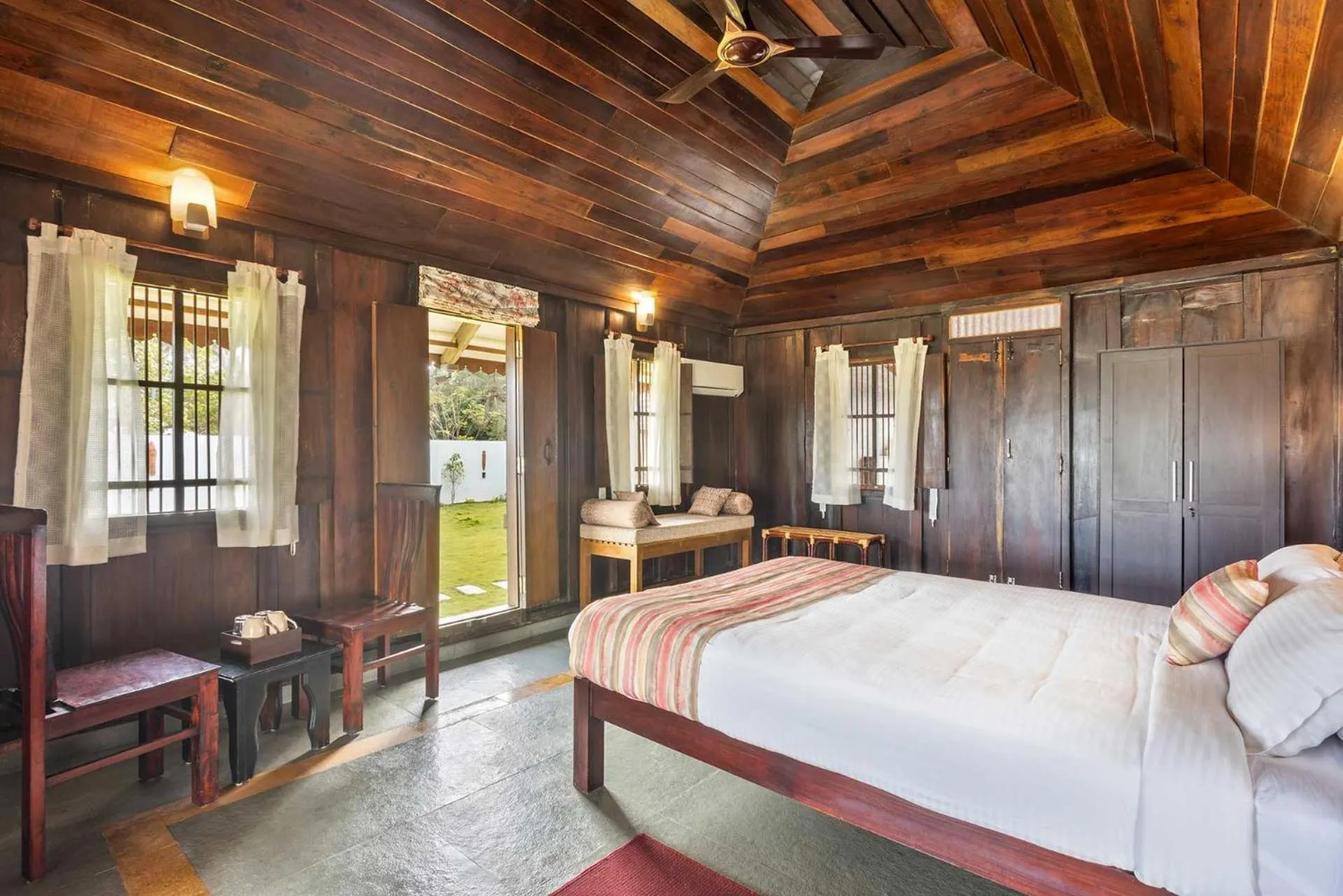 Bedroom, Bed in Deshadan's Tarangi Beach Villas,Marari