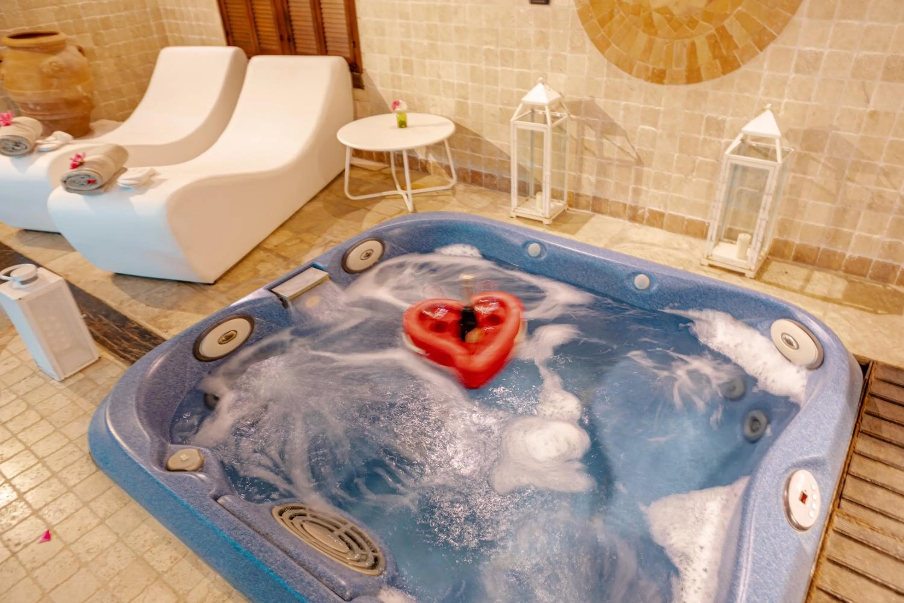 Hot Tub in EcoResort Il Cantico della Natura