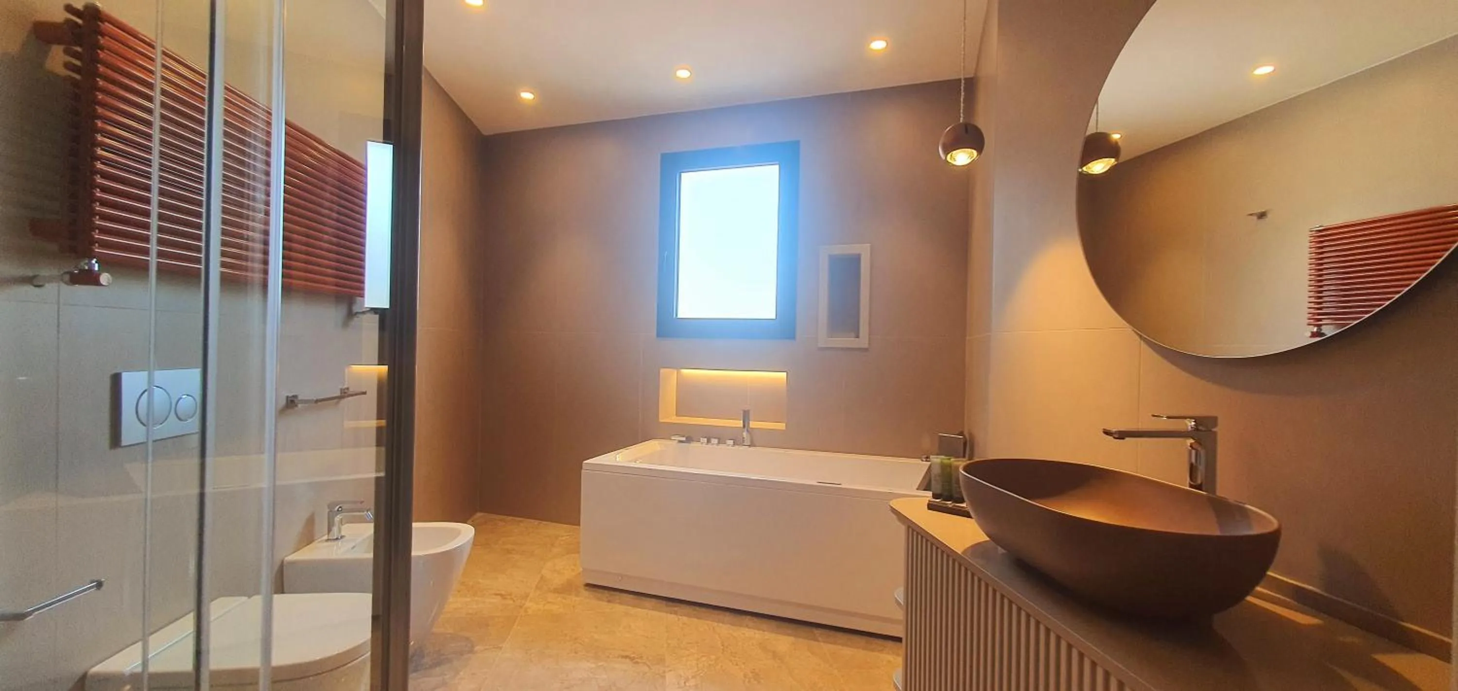 Shower in SOLMARIS TROPEA City Center - Rooms & Suites - Private Parking