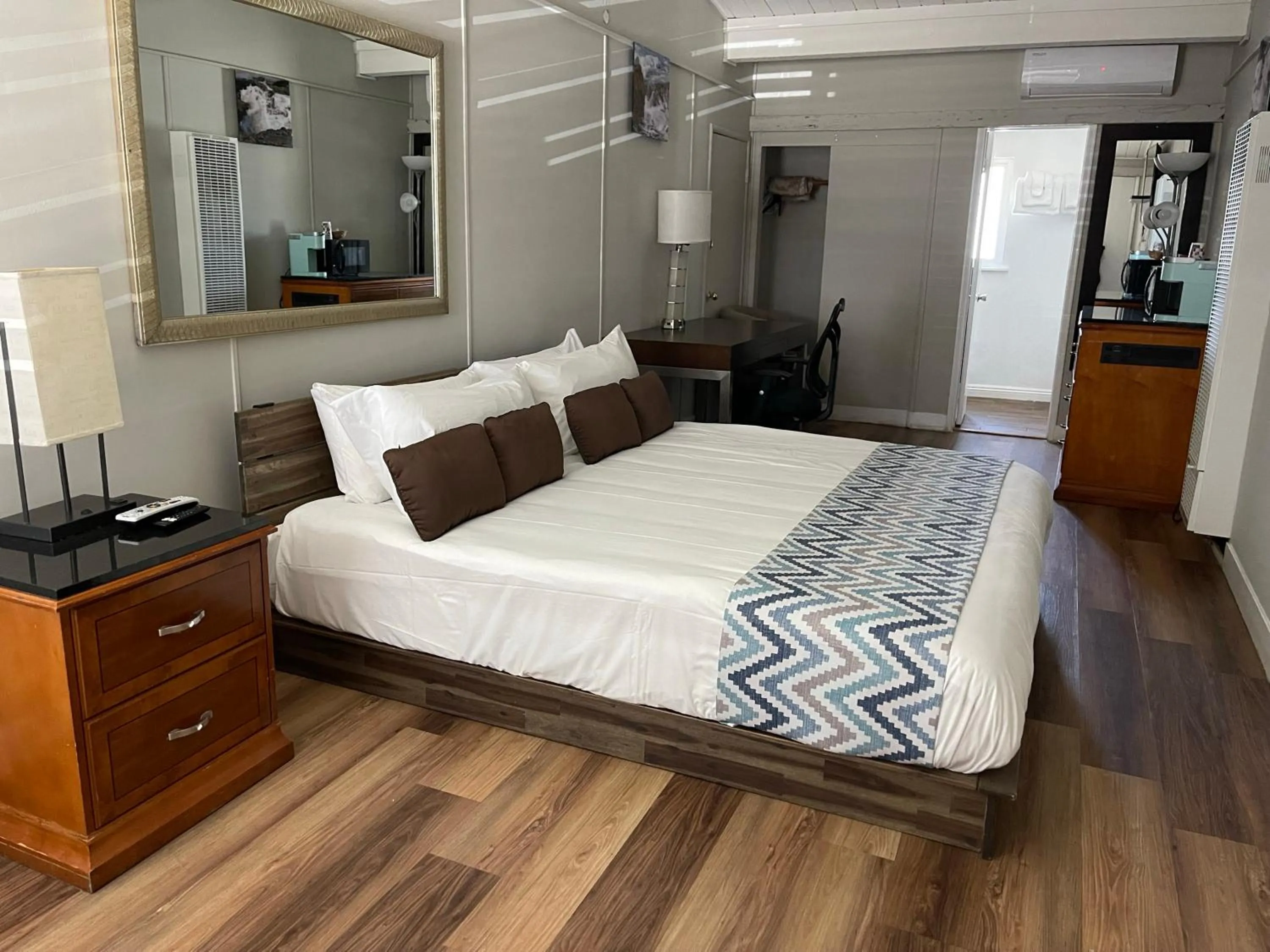 OMEO Suites Big Bear