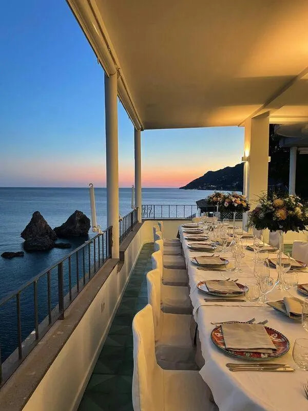 Restaurant/places to eat in Hotel La Lucertola