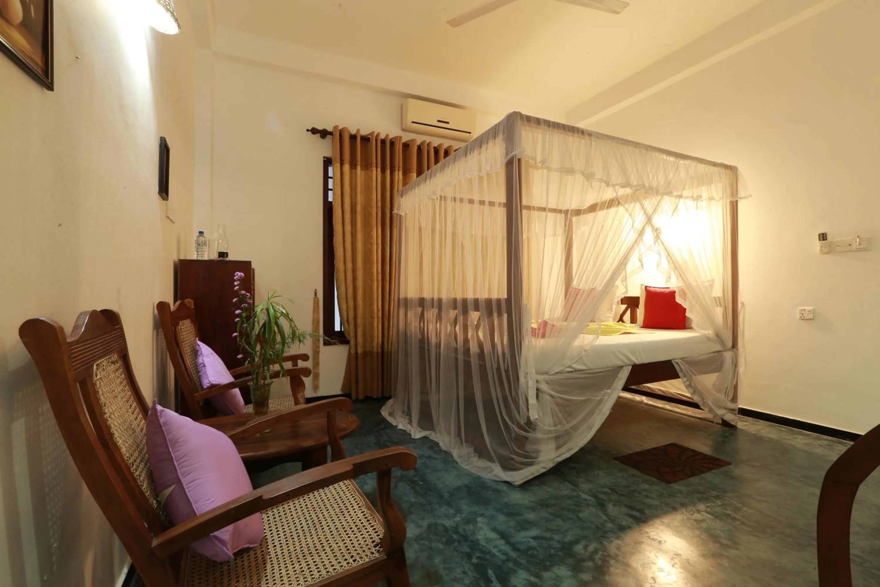 Bedroom, Bed in Hotel Bay Watch Unawatuna