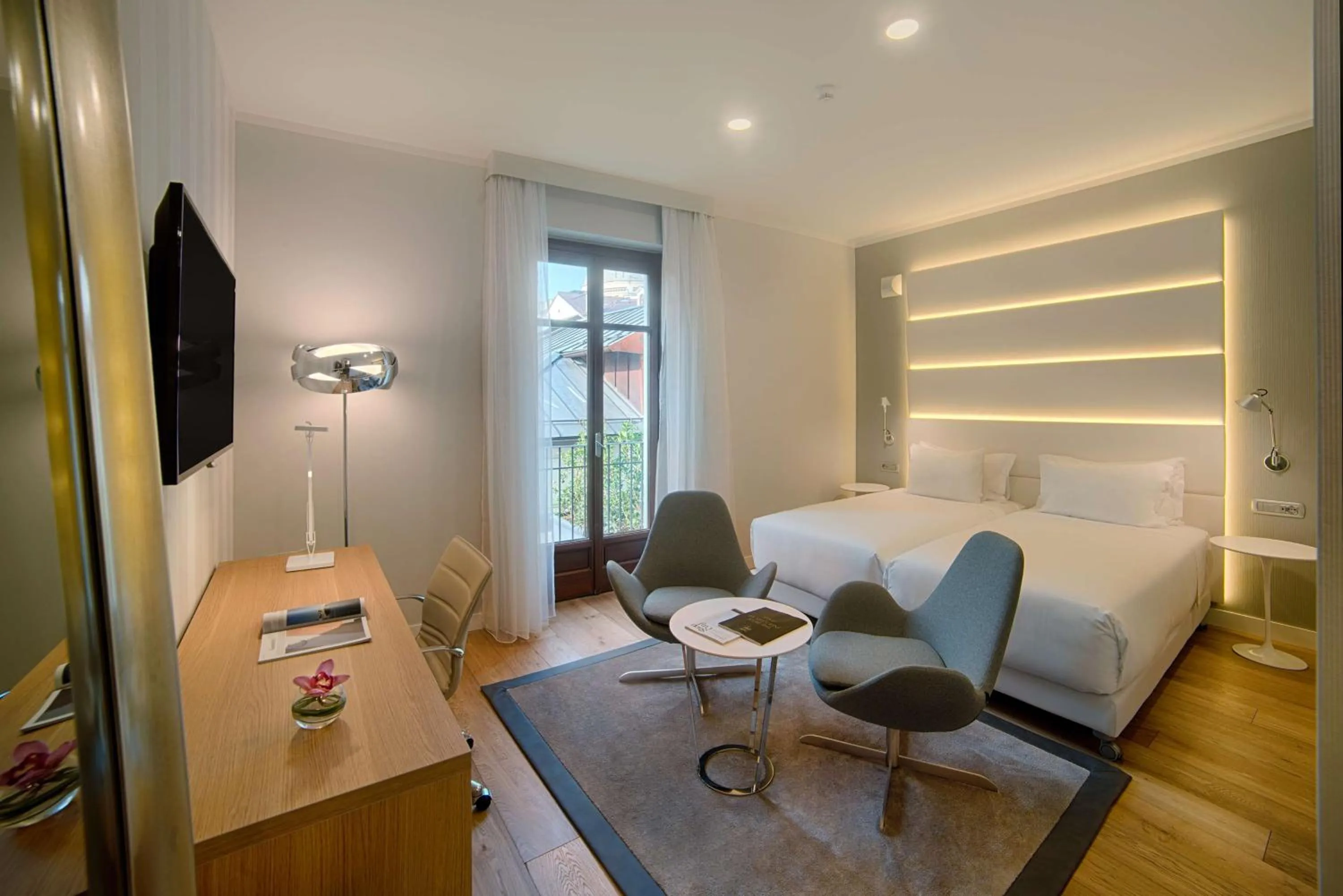 Bedroom, Bed in NH Collection Torino Santo Stefano