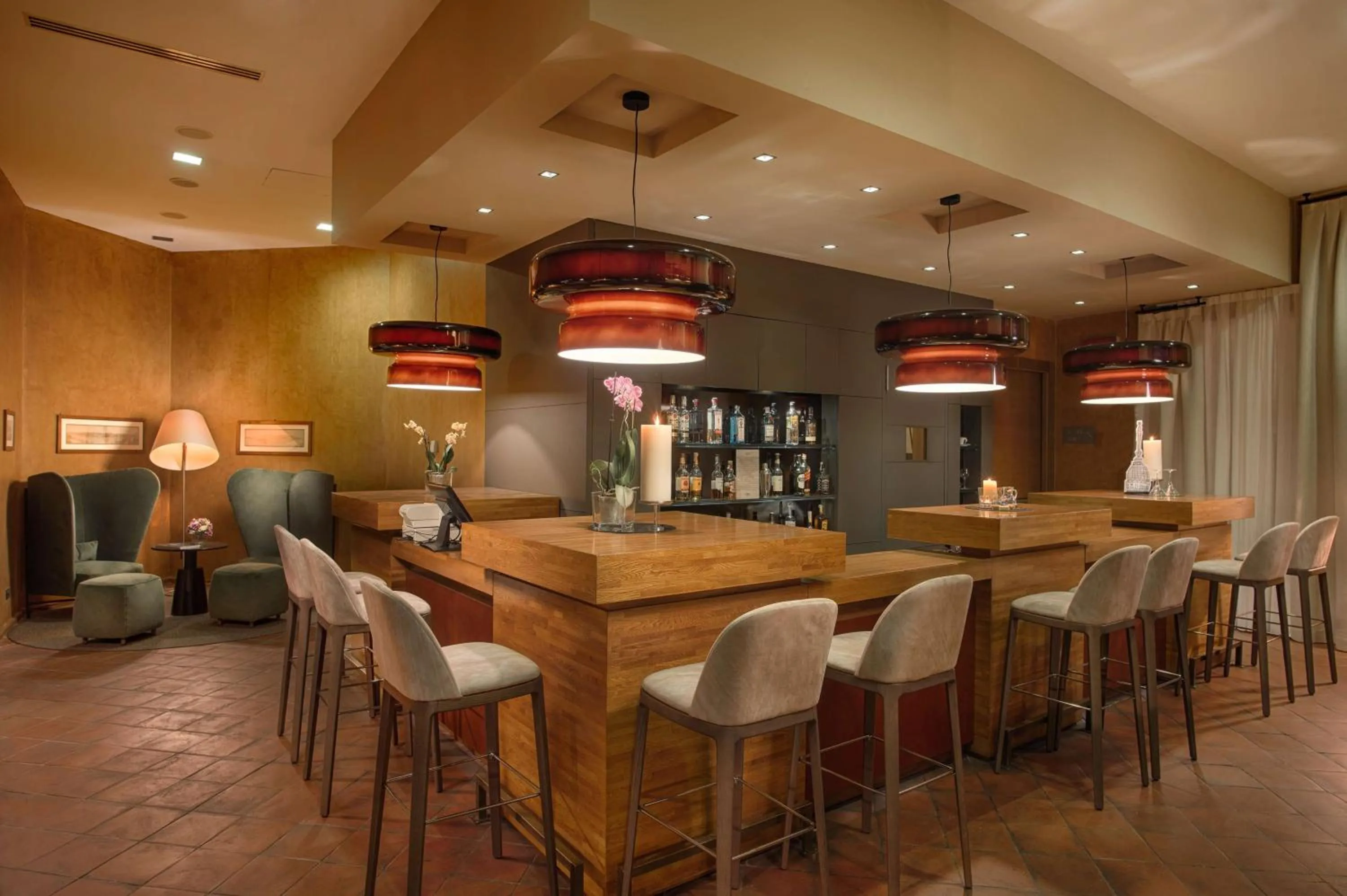 Lounge or bar in NH Collection Torino Santo Stefano