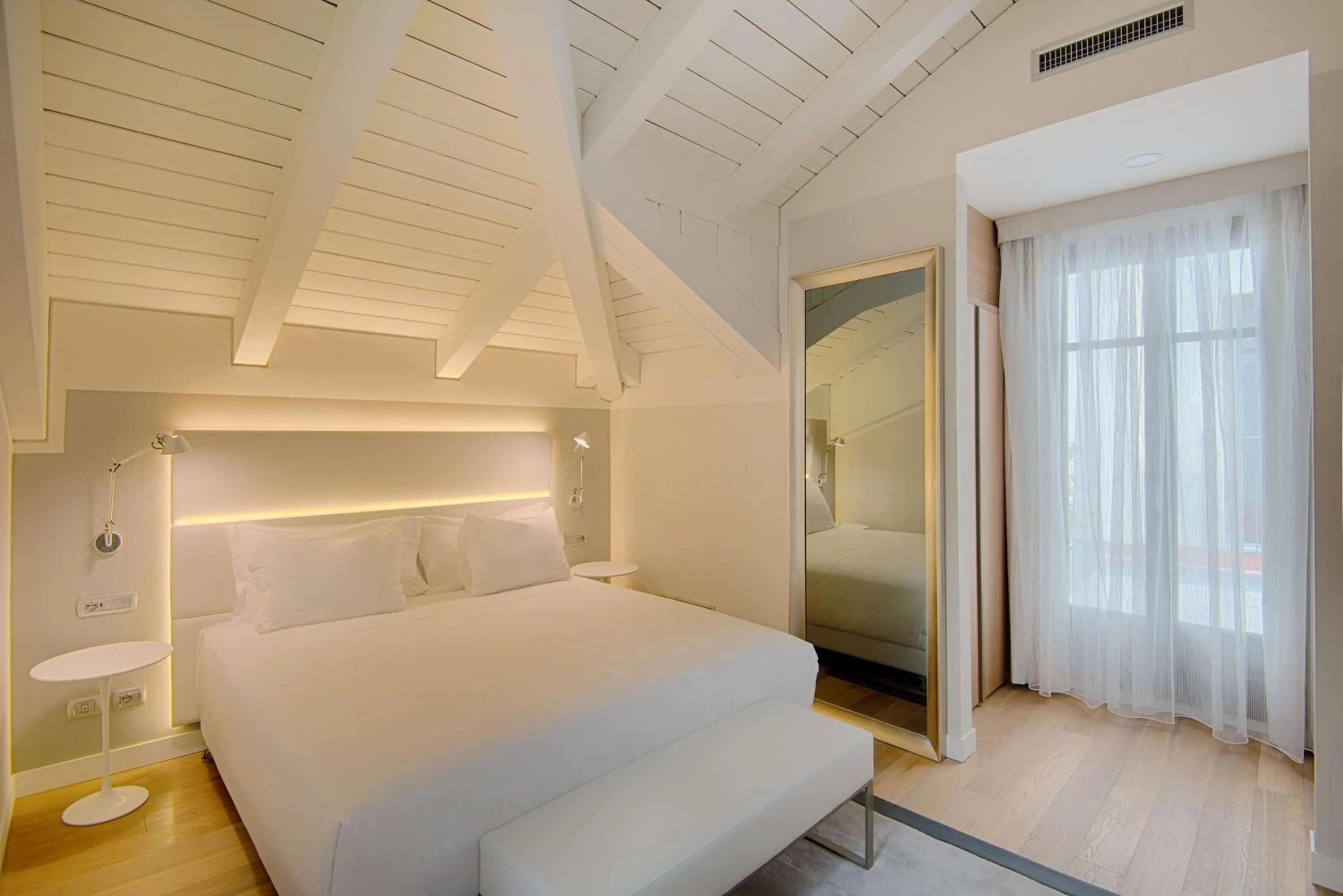 Bedroom, Bed in NH Collection Torino Santo Stefano