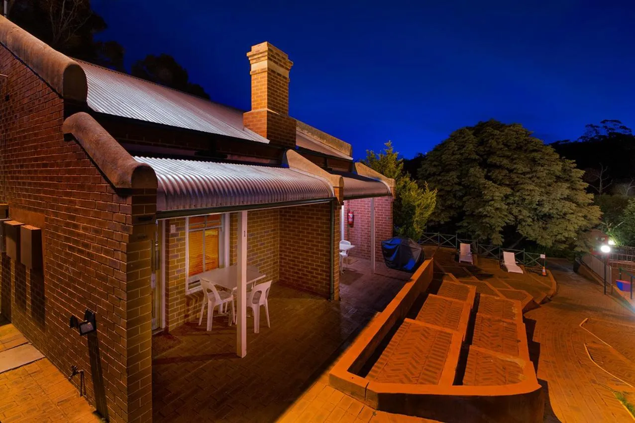 Property building in Mundaring Weir Hotel