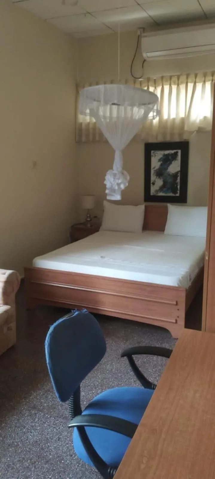 Bed in Milano Tourist Rest