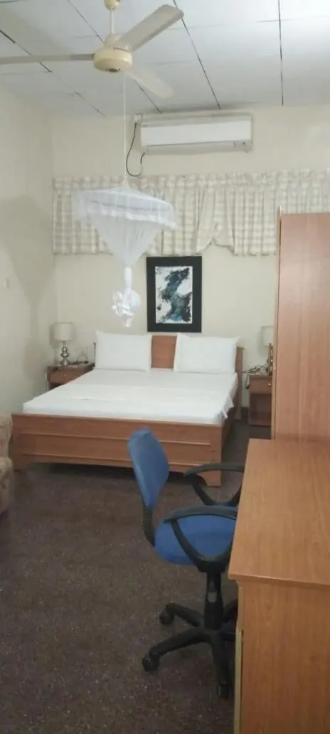 Bed in Milano Tourist Rest