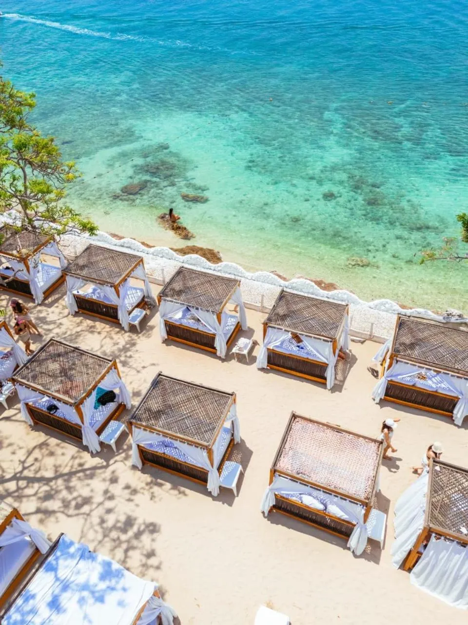 Property building in Bora Bora Cartagena