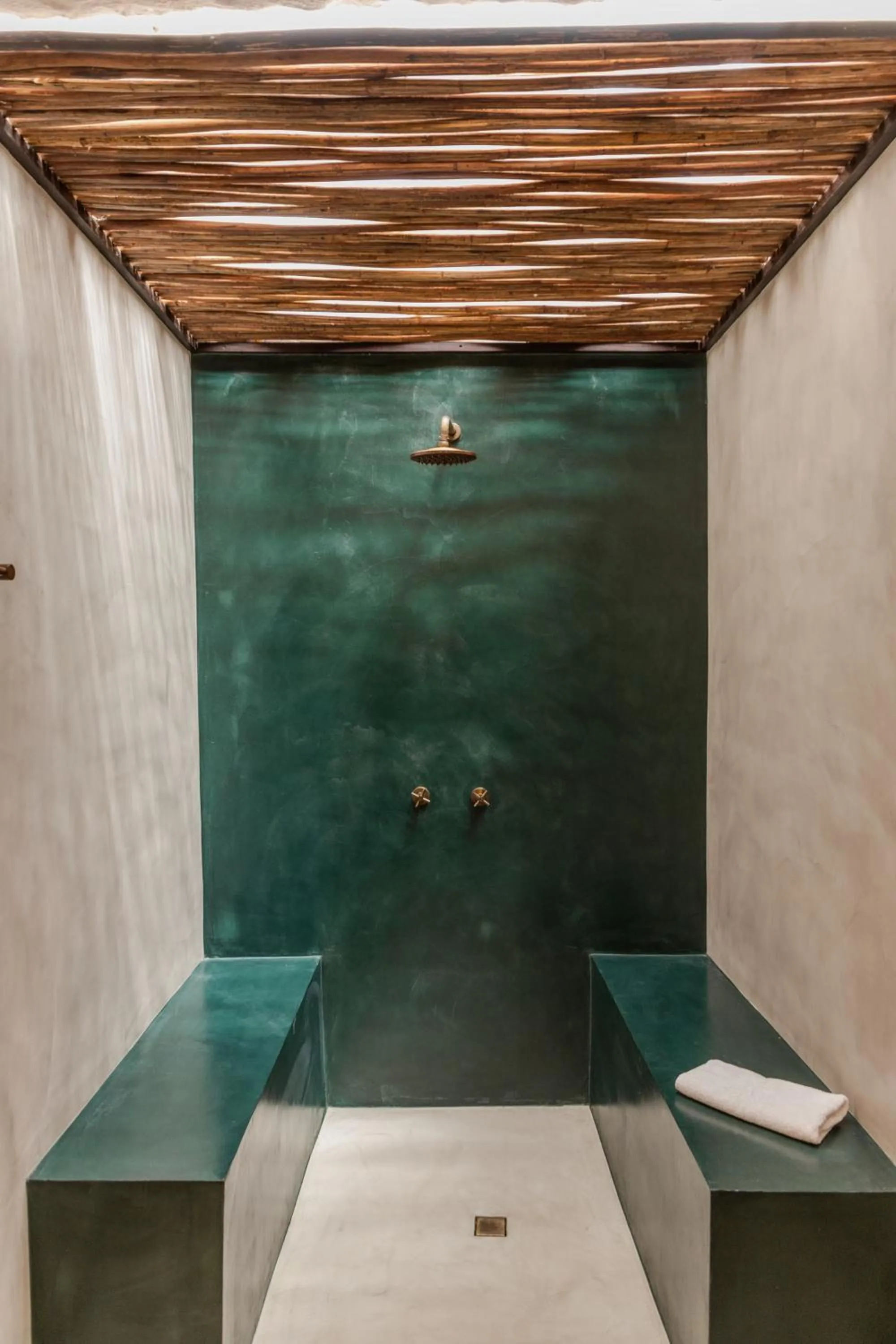 Bathroom in Bora Bora Cartagena