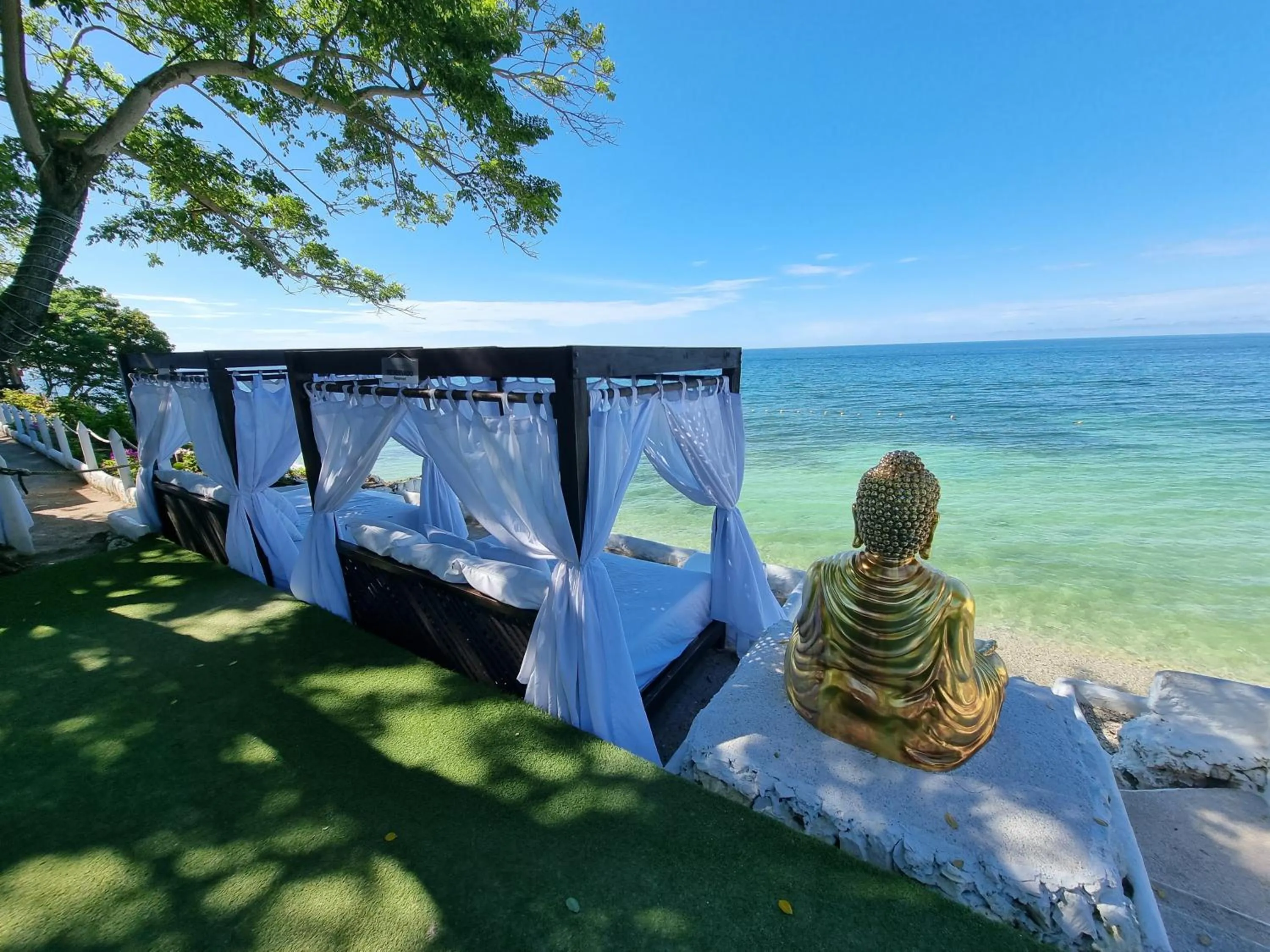 Seating area in Bora Bora Cartagena
