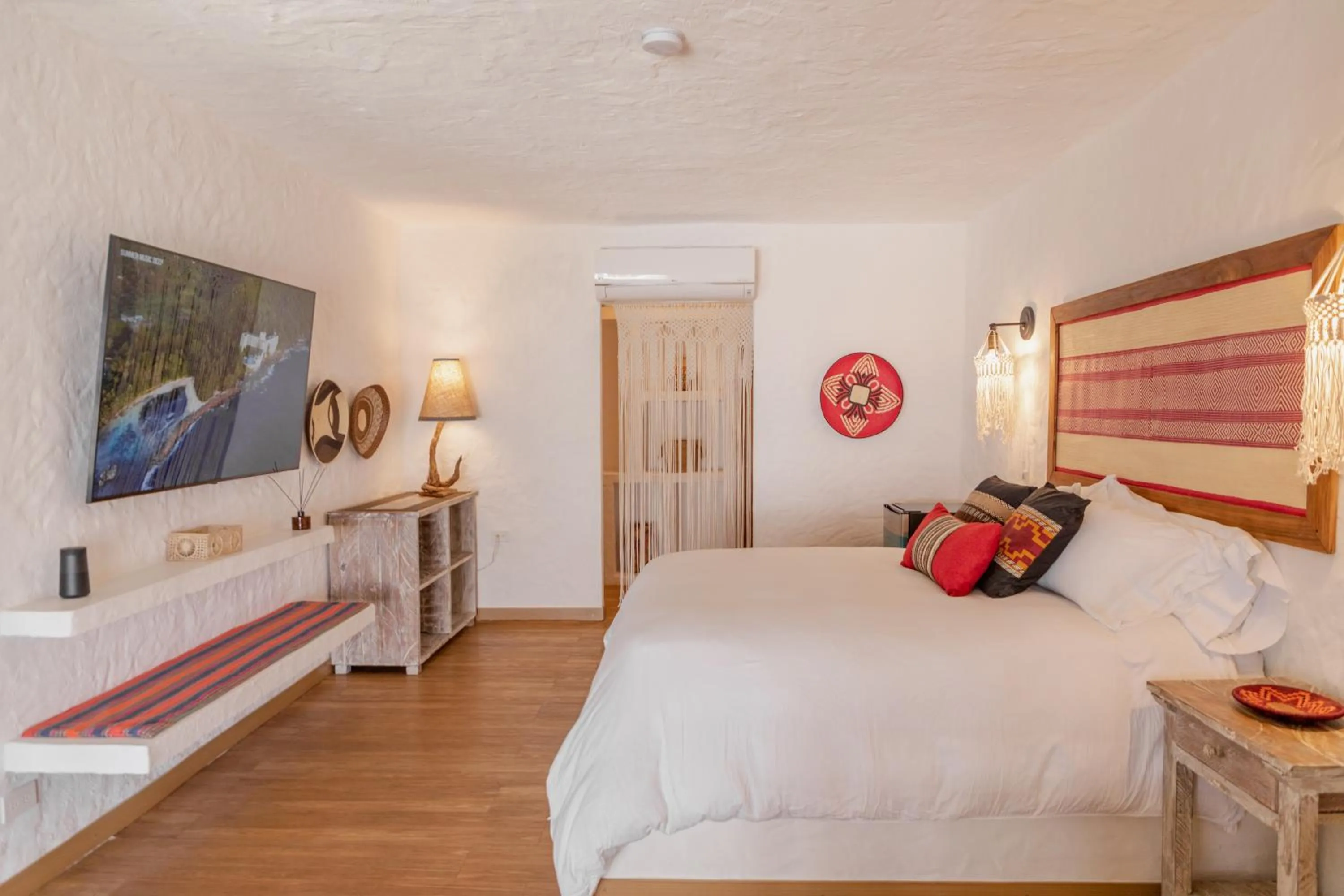 Bed in Bora Bora Cartagena