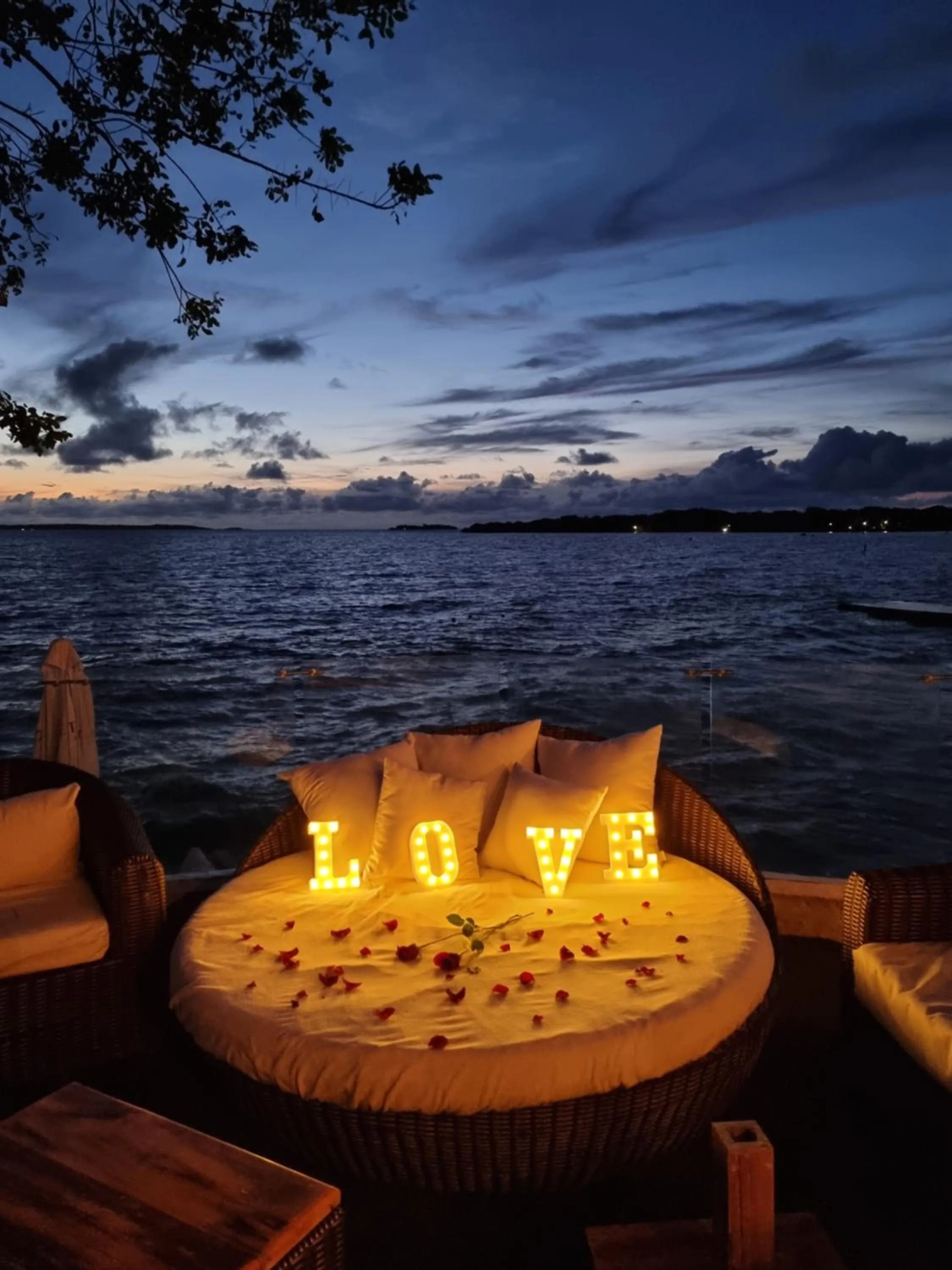 Night in Bora Bora Cartagena