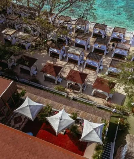 Property building in Bora Bora Cartagena